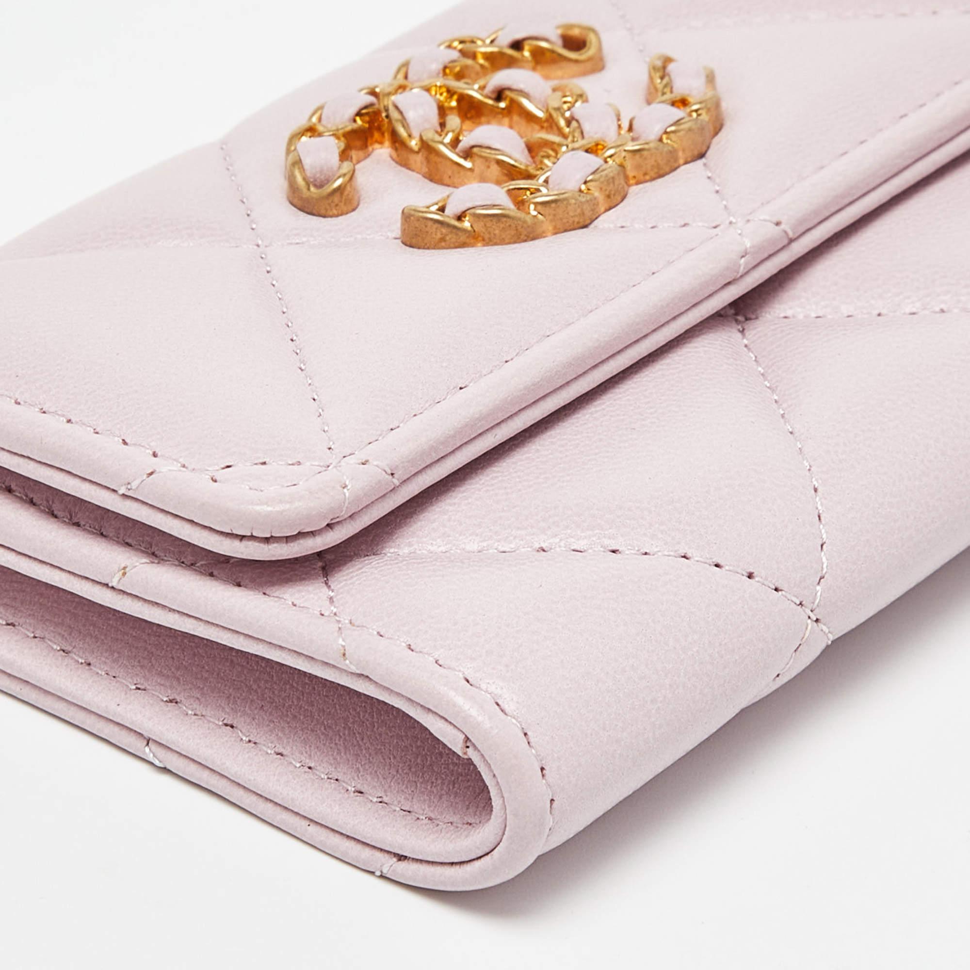 Chanel Pink Quilted Leather 19 Card Case 5