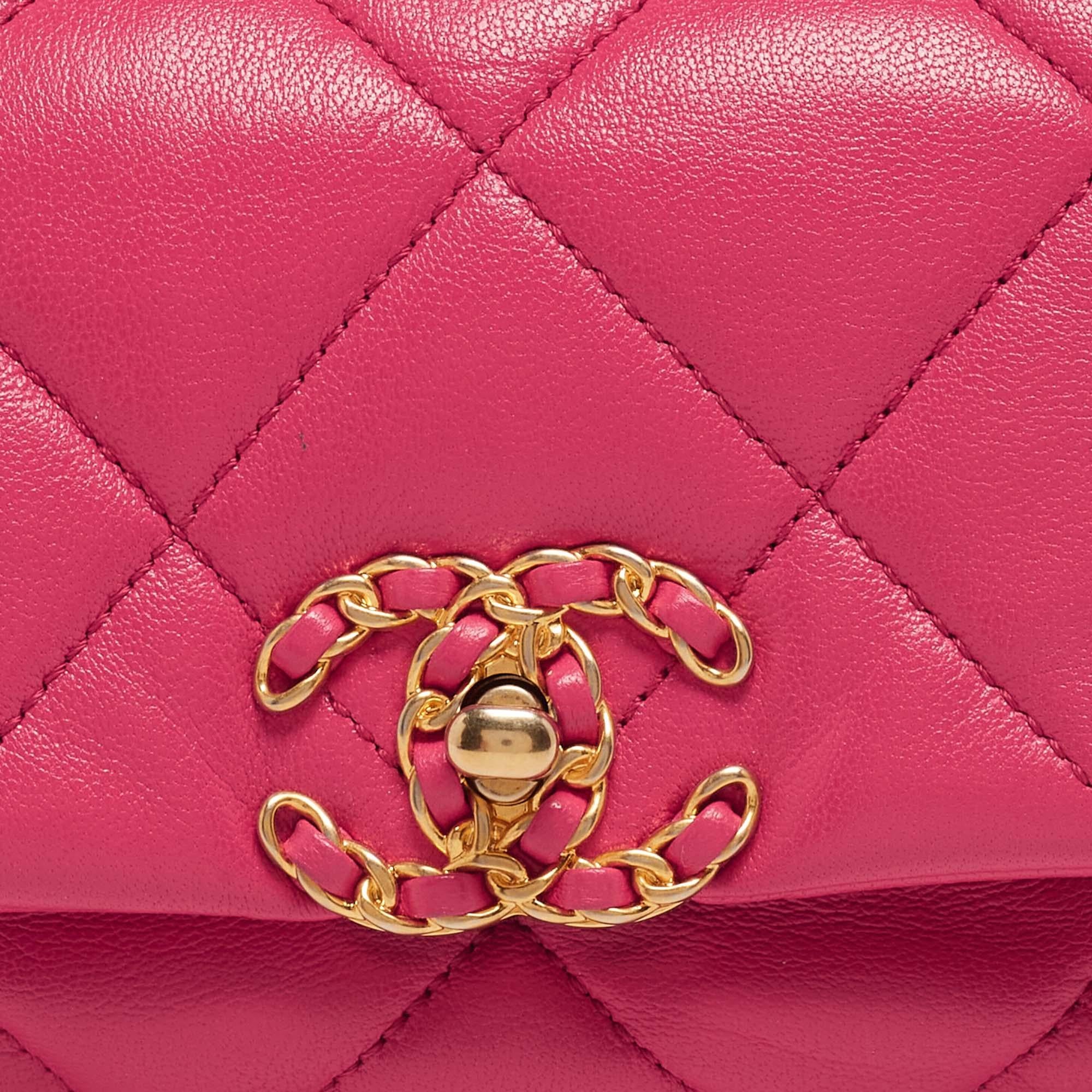 Chanel Pink Quilted Leather CC 19 Waist Bag 6