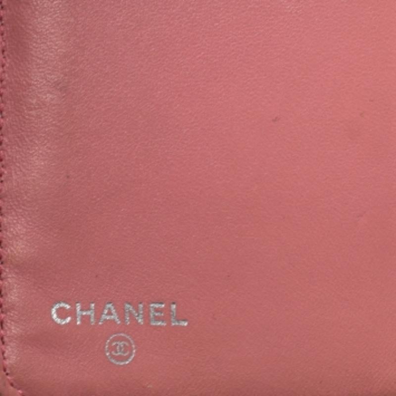 Women's Chanel Pink Quilted Leather L Yen Continental Wallet For Sale