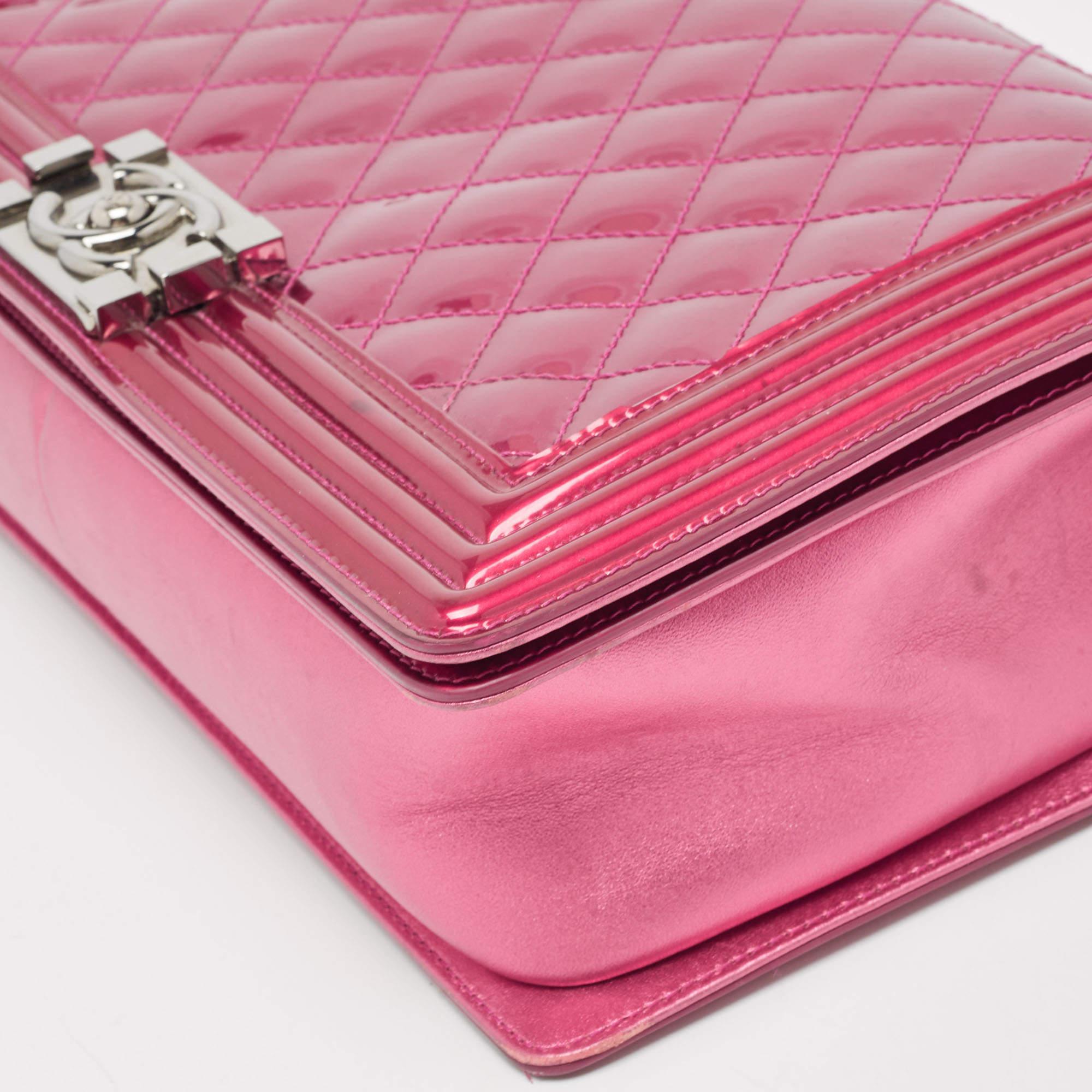 Chanel Pink Quilted Patent Leather New Medium Boy Flap Bag For Sale 3