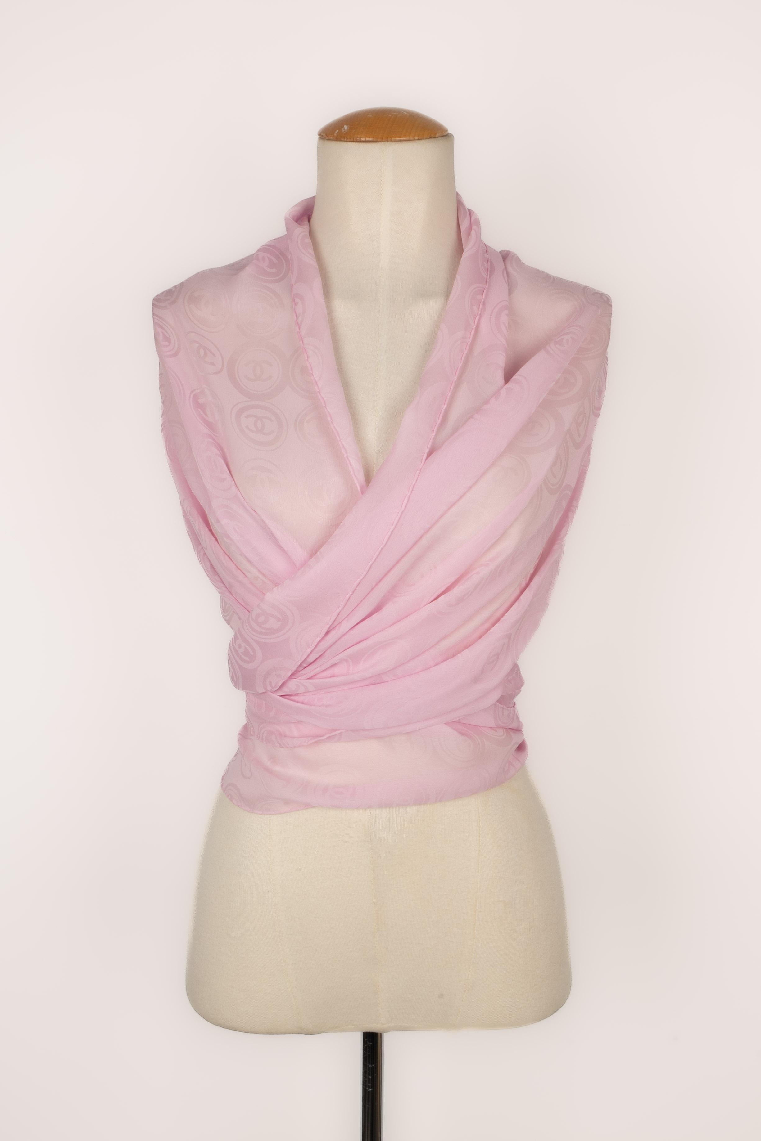 Women's Chanel pink silk foulard For Sale