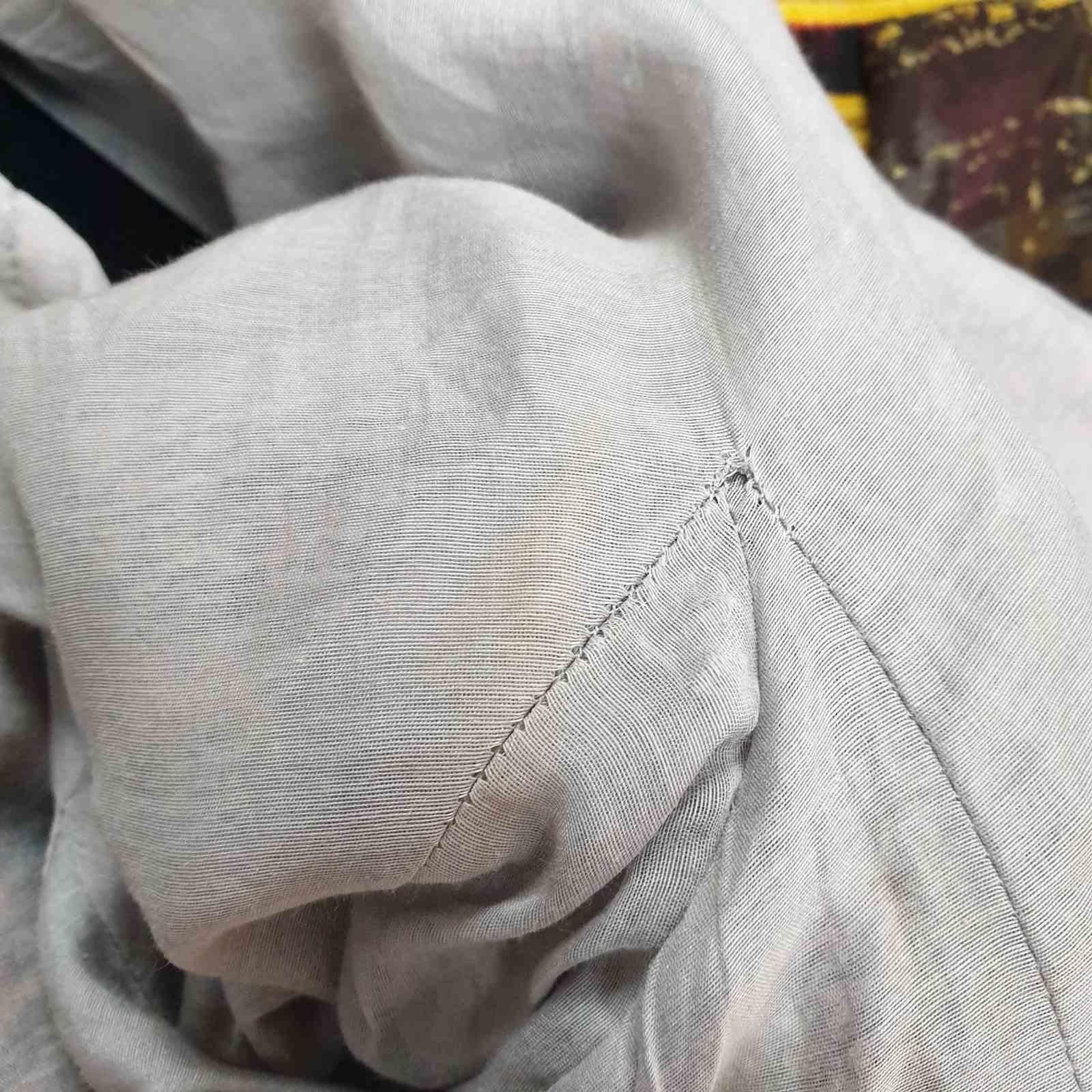 Gray Chanel Pink Silk Tweed Zip Front Jacket - Size 38 For Sale