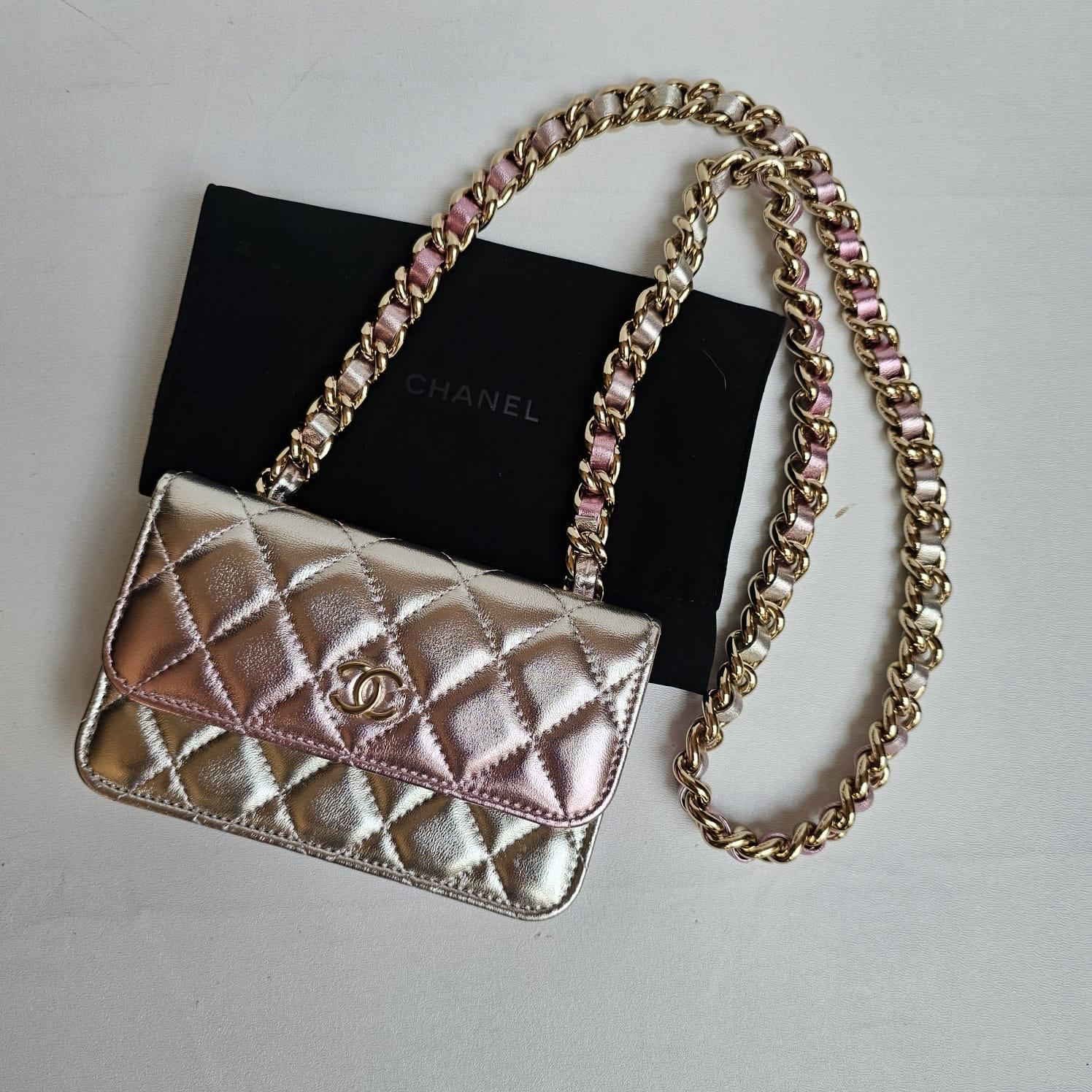 Chanel Pink Silver Metallic Iridescent Wallet on Chain For Sale 1