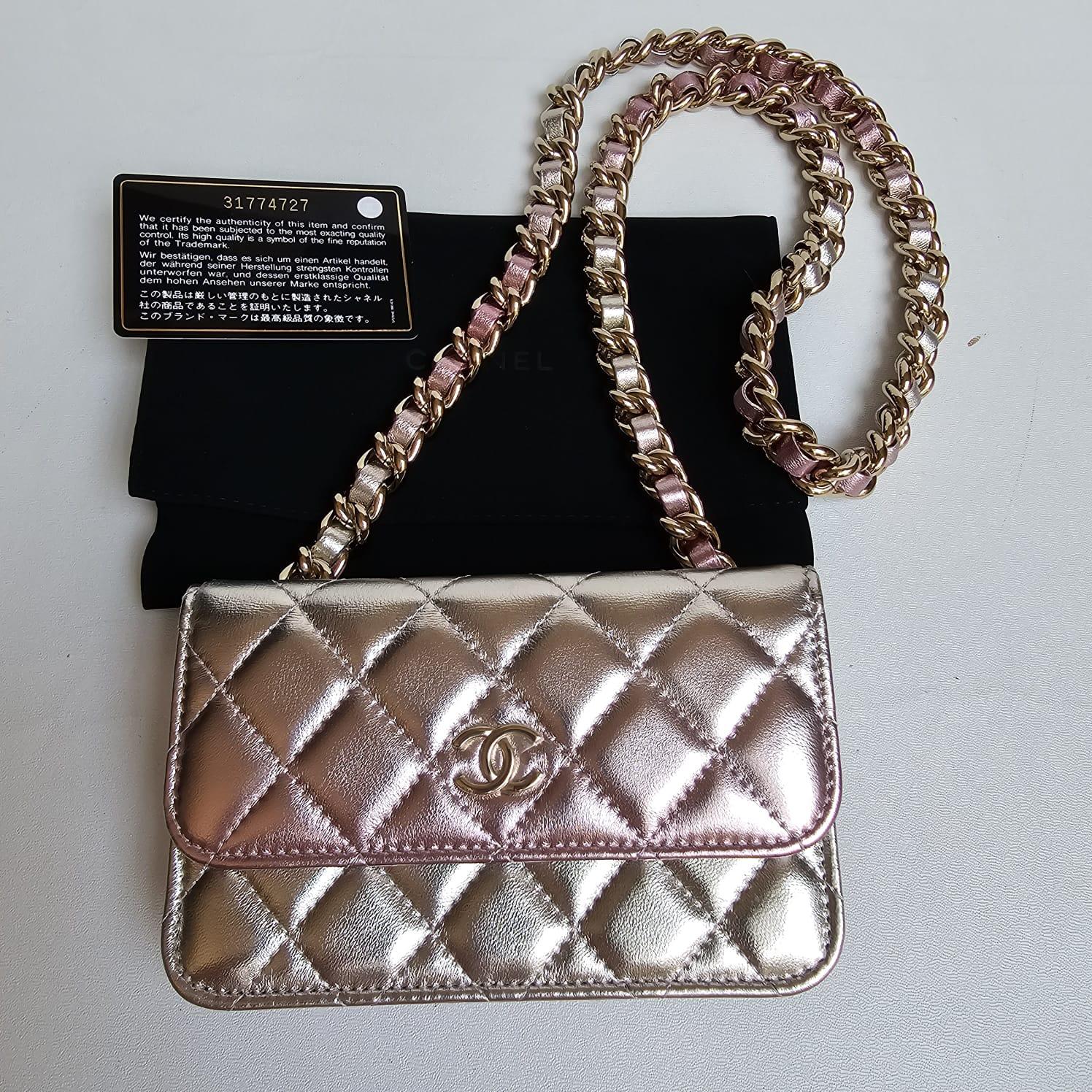 Chanel Pink Silver Metallic Iridescent Wallet on Chain For Sale 2