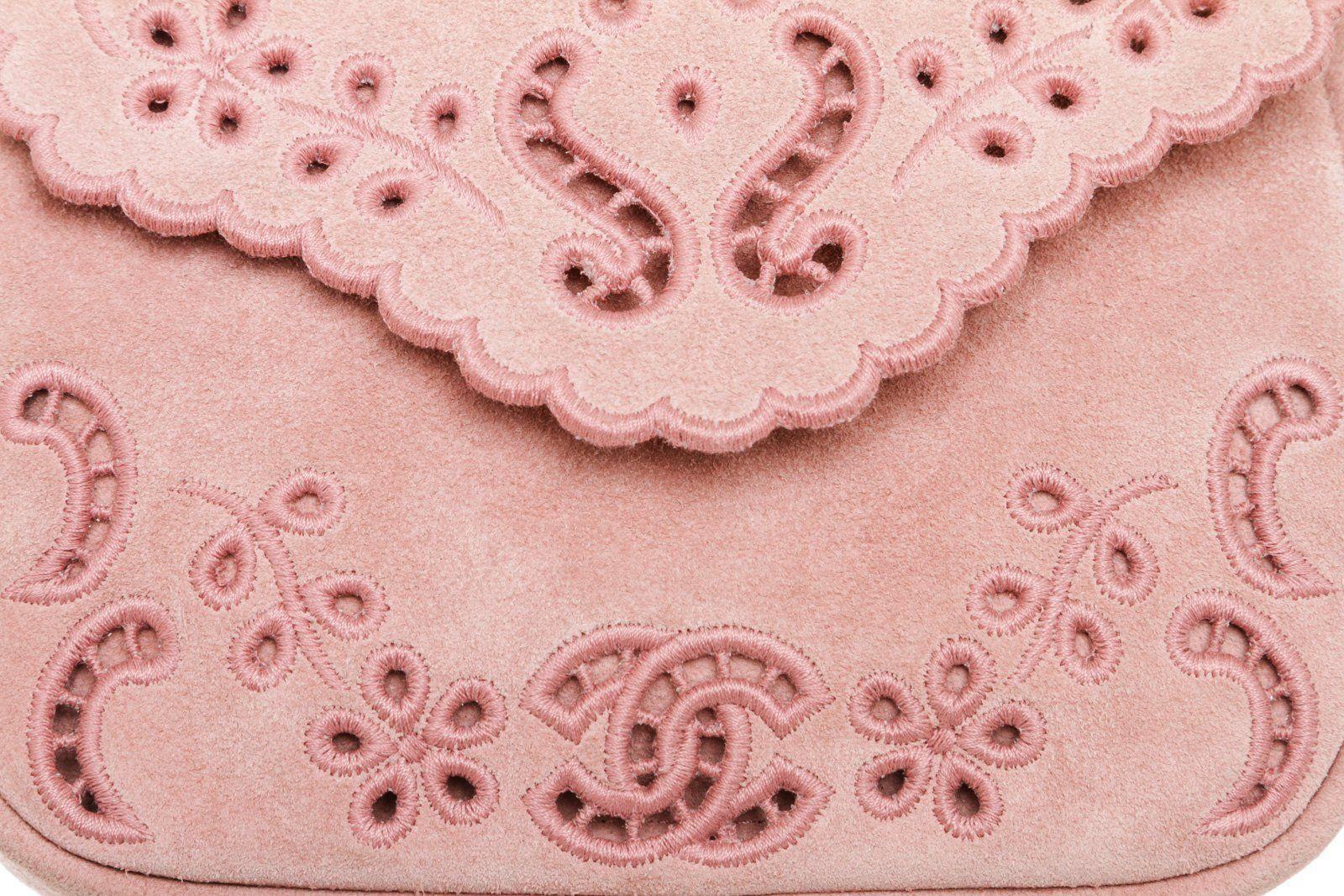 Chanel Pink Suede Paris-Edinburgh Mini Highland Messenger Bag In Good Condition In Irvine, CA