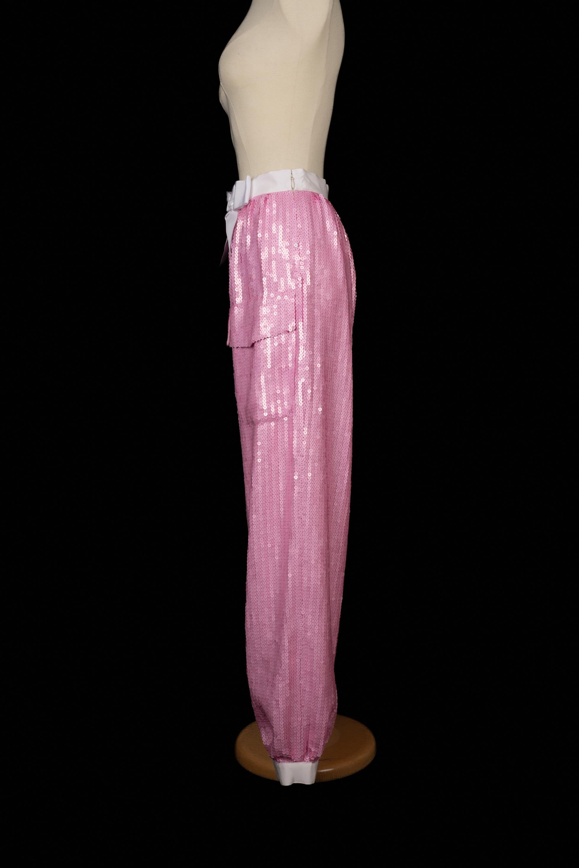 Brown Chanel pink trousers