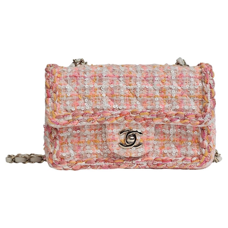 Chanel Mini bolso rectangular con solapa de lentejuelas trenzadas