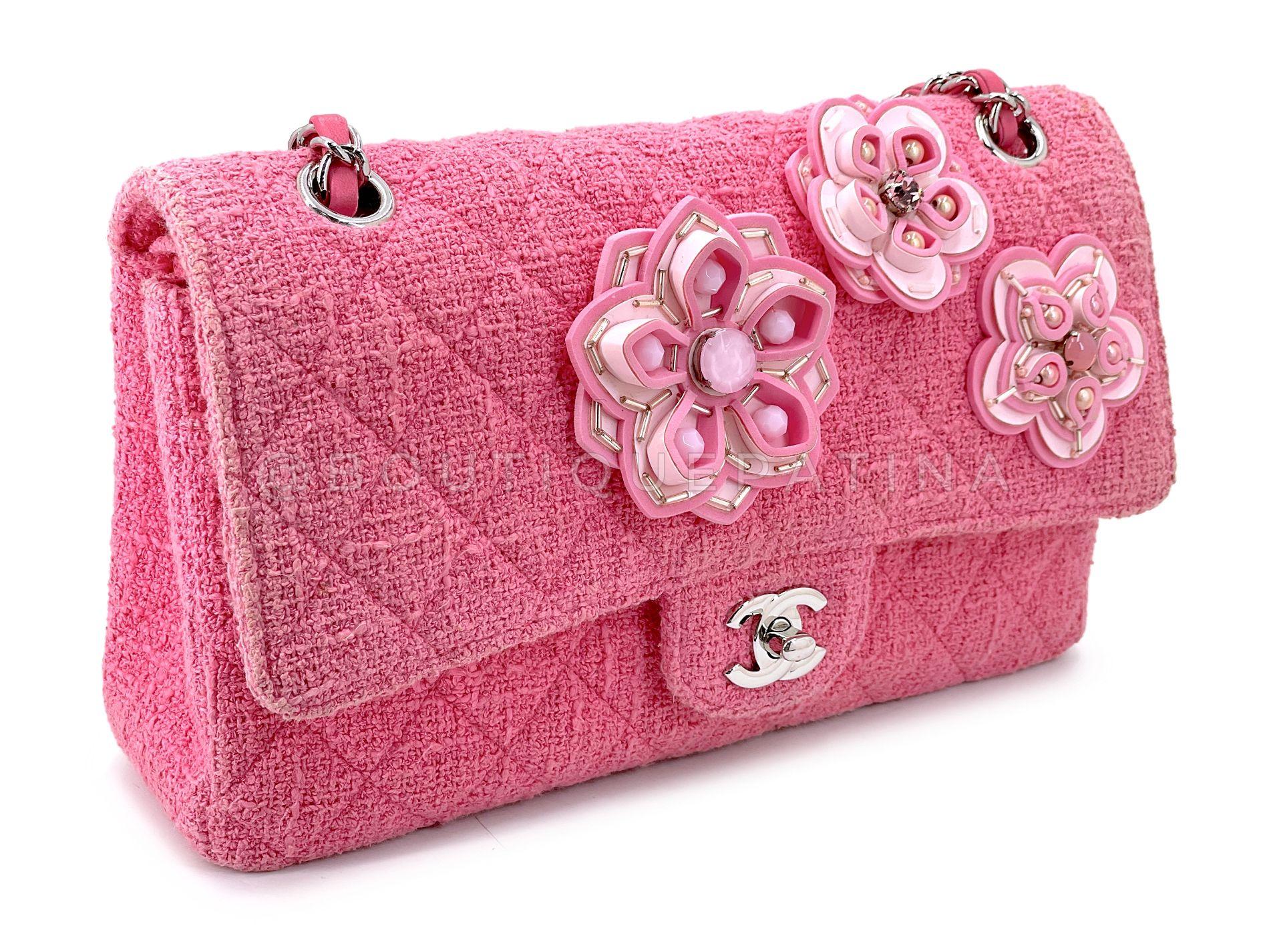 Chanel Pink Tweed Crystal Sakura Flower Flap Bag Silicone SHW 68348 In Excellent Condition For Sale In Costa Mesa, CA