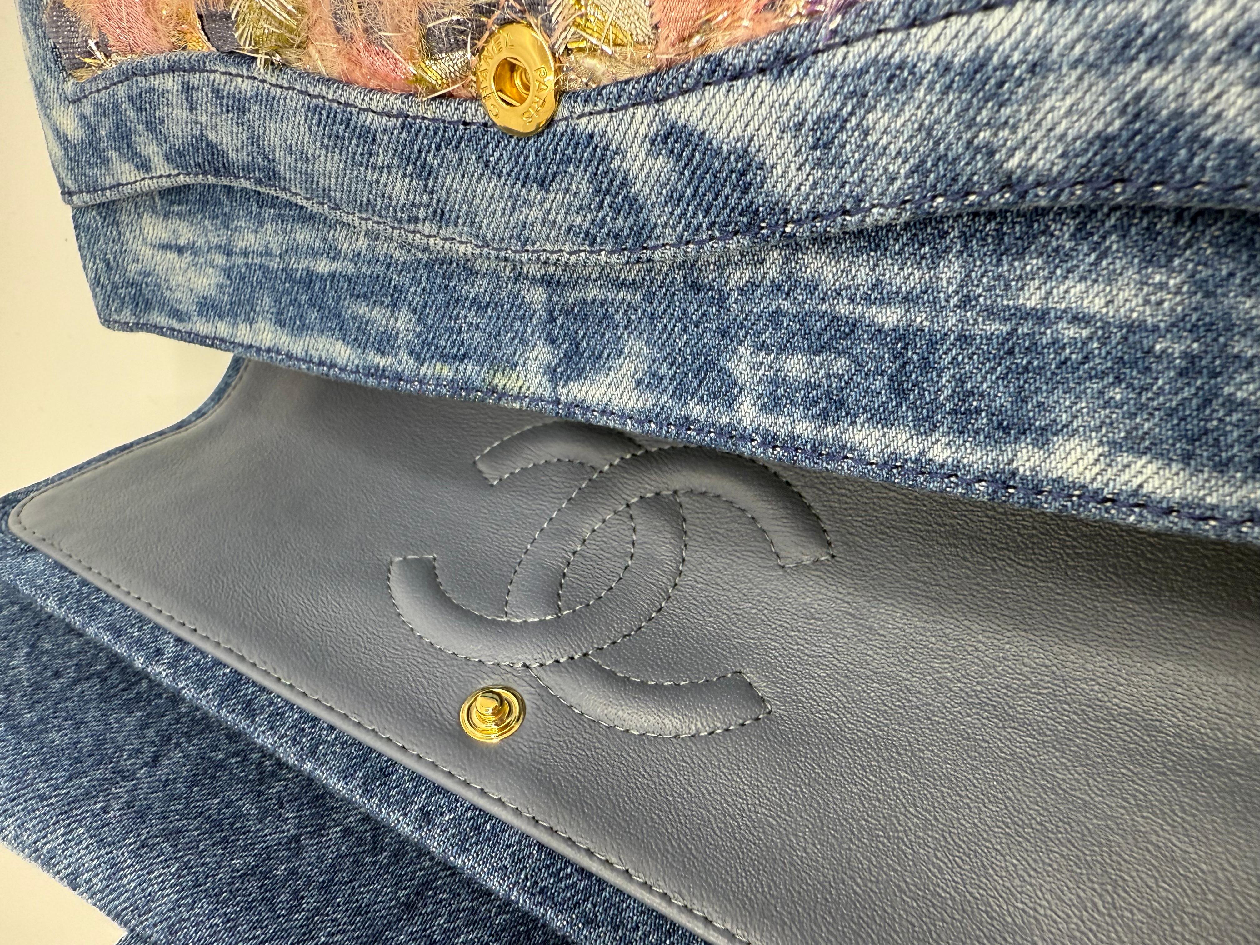 Chanel - Sac classique à double rabat en tweed rose - Sac à rabat moyen en vente 9