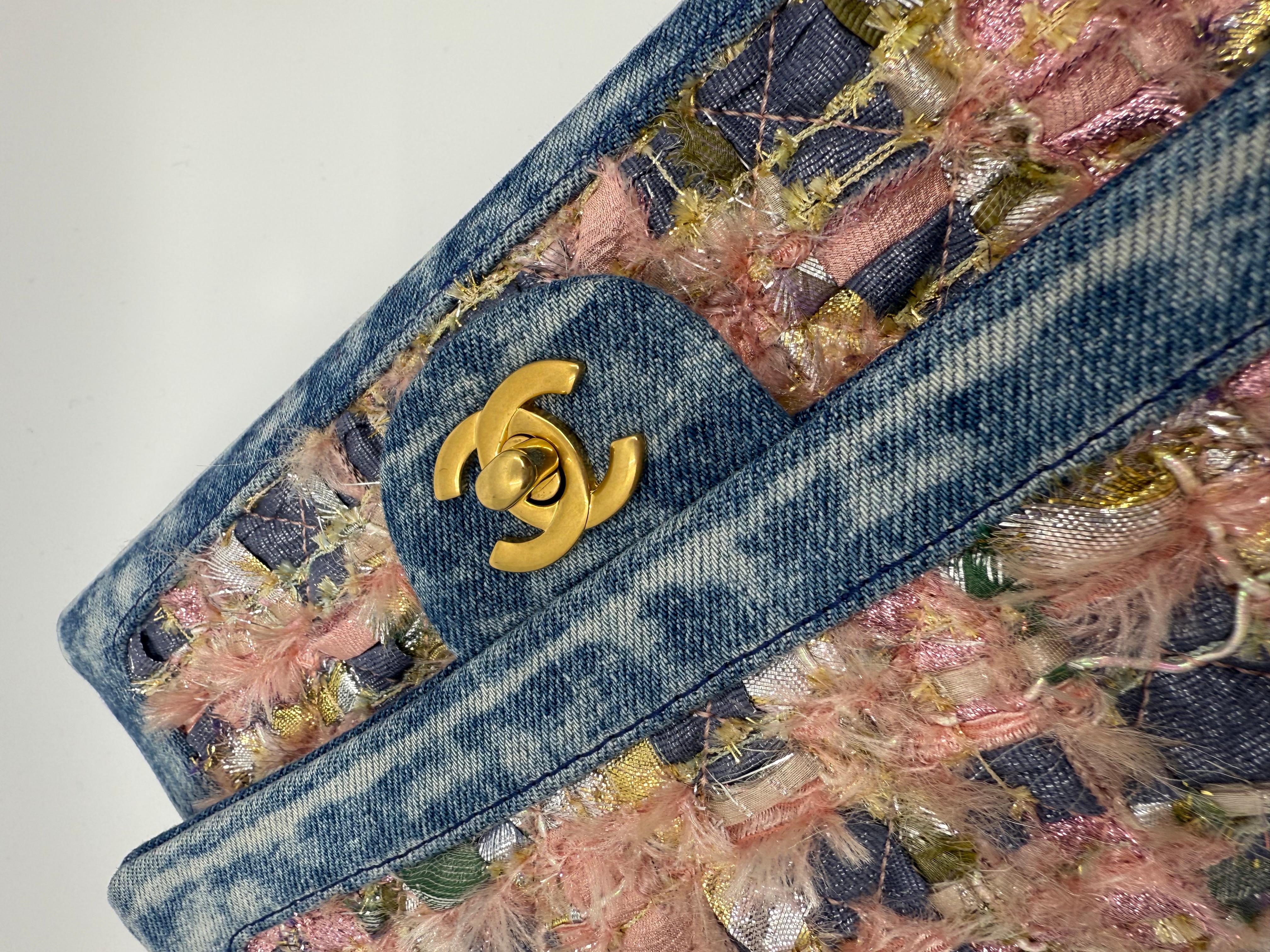 Chanel - Sac classique à double rabat en tweed rose - Sac à rabat moyen Bon état - En vente à Rowland Heights, CA