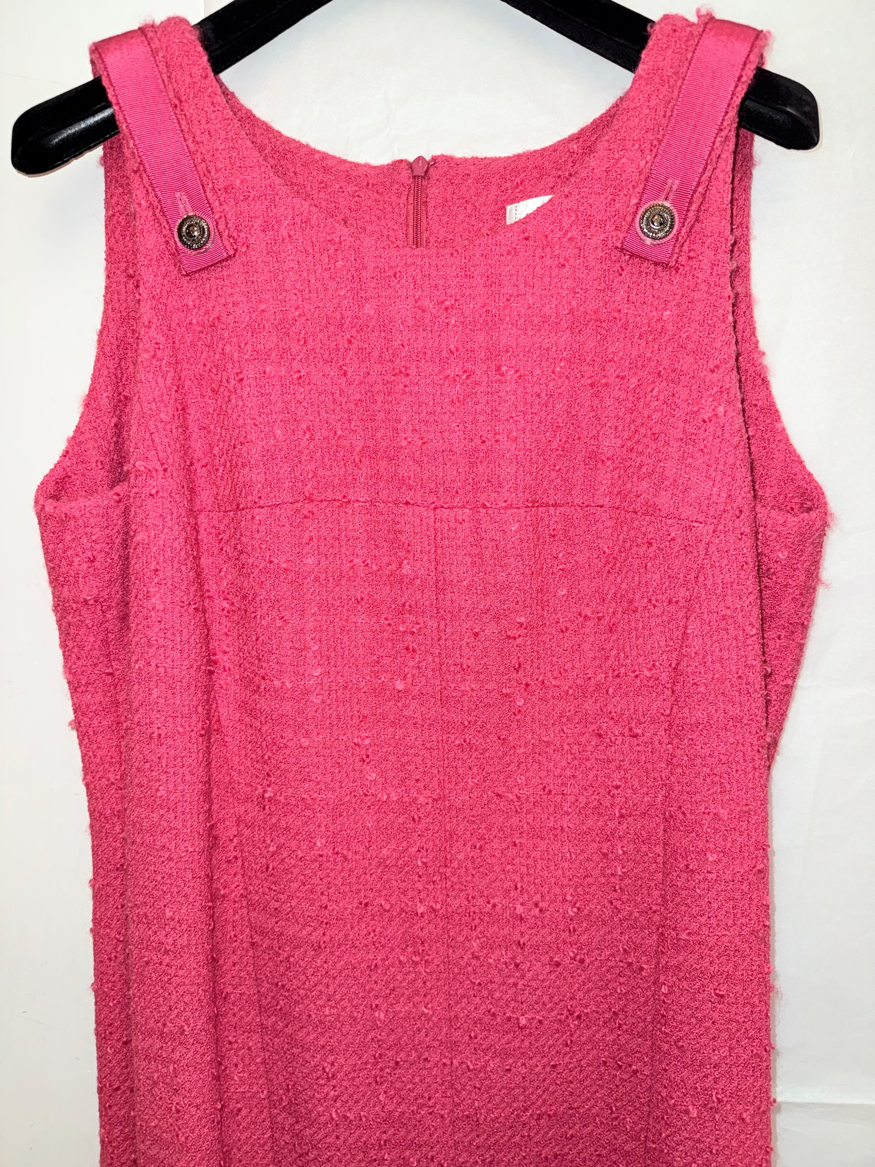 Pink Chanel pink tweed dress For Sale