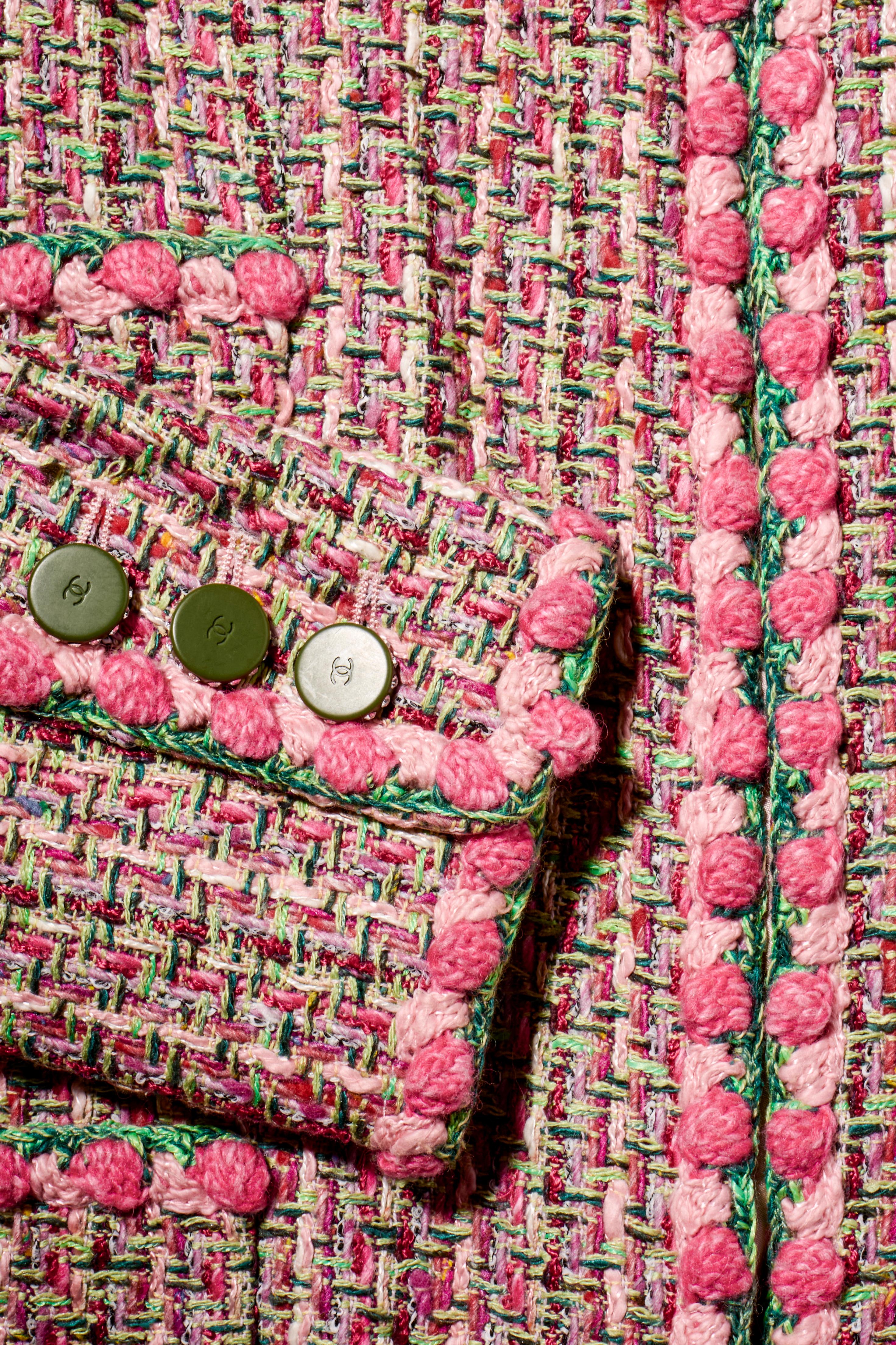 De las mujeres Chanel Chaqueta de tweed rosa 02P Colección Primavera 2002 Talla 40 (Karl Lagerfeld) en venta