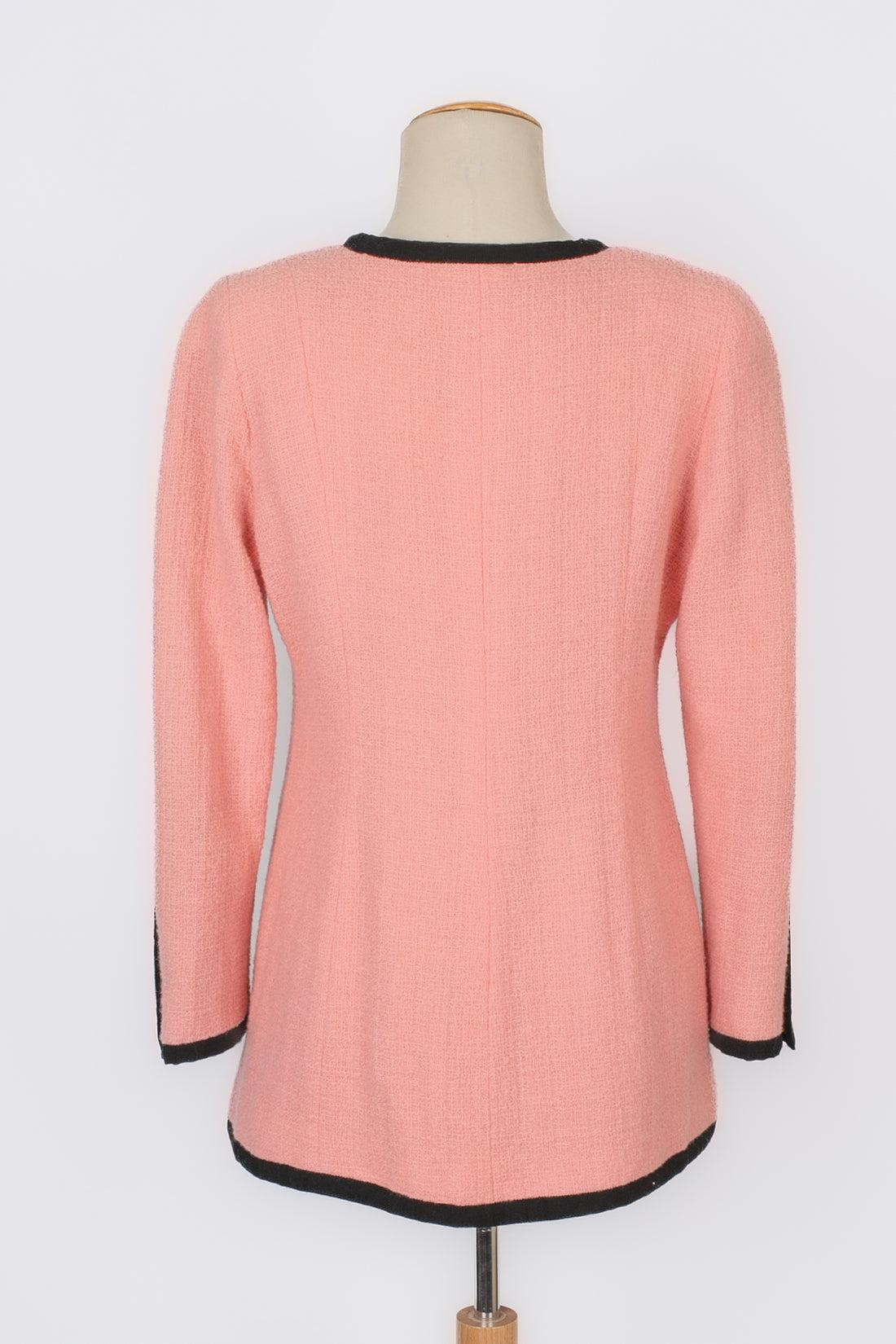 Rose Veste en tweed rose de Chanel