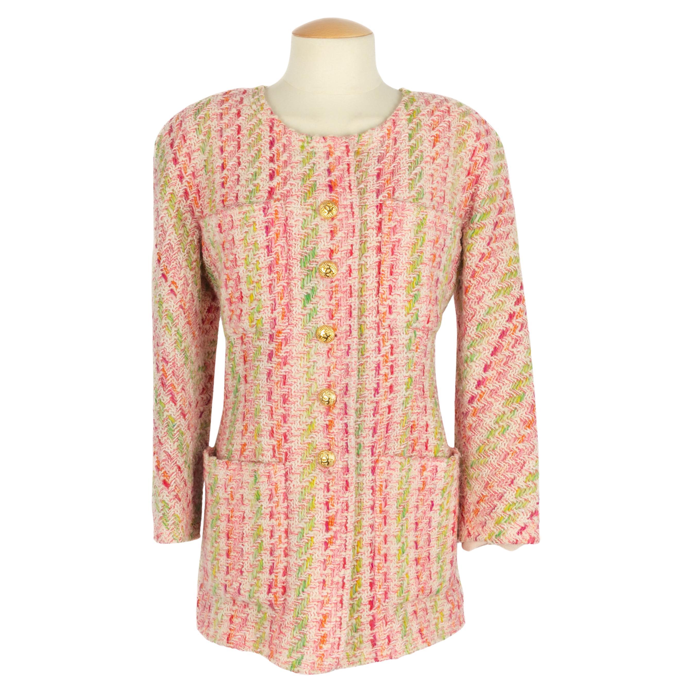 Chanel Rosa Tweed-Jacke
