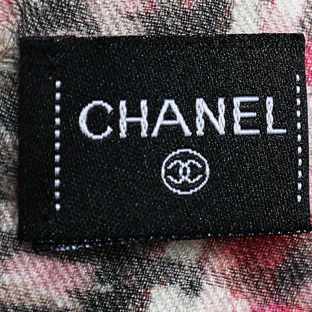 chanel houndstooth scarf