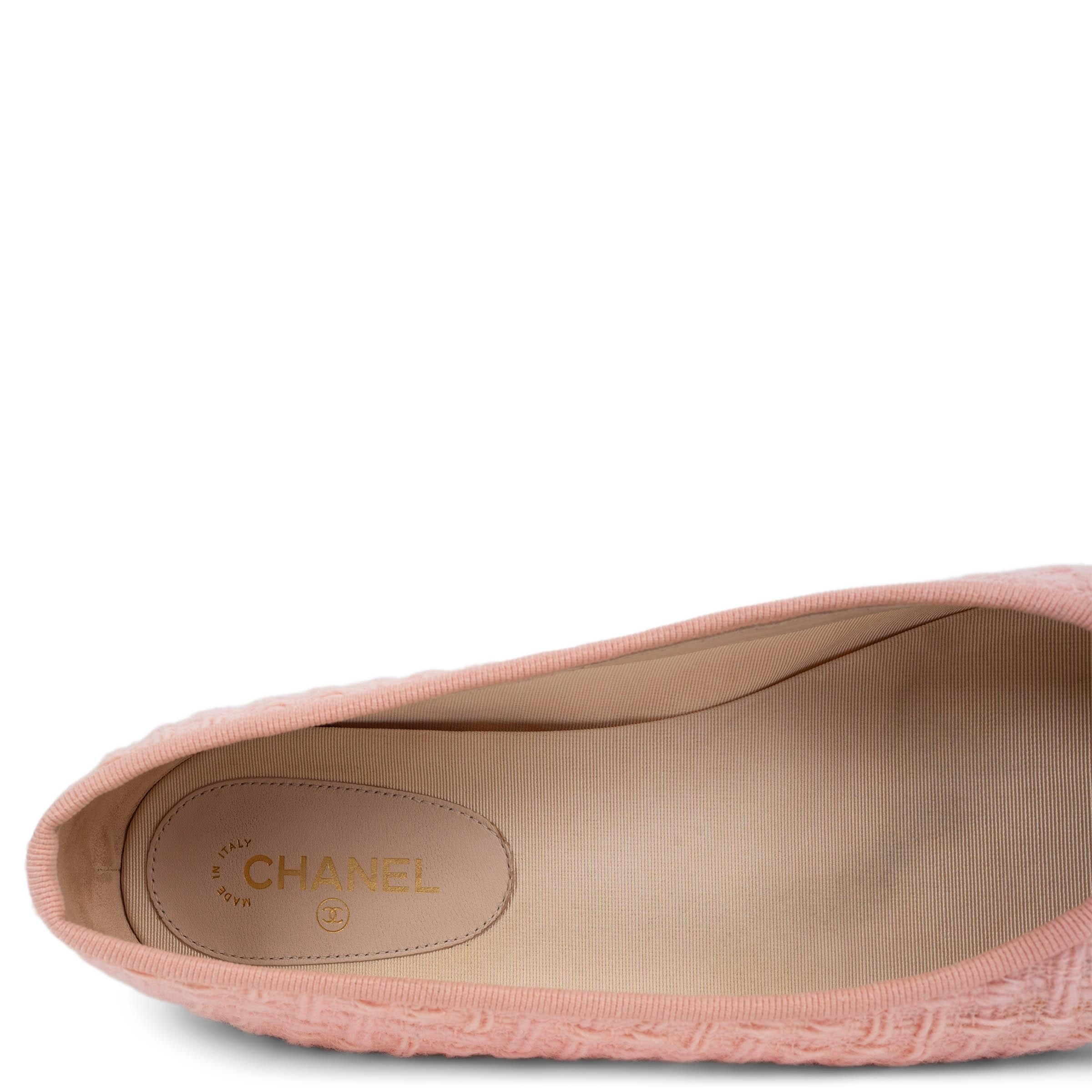 Chanel rosa TWEED & VELVET CLASSIC BALLET Flats Shoes 38.5 fit 38 in vendita 2