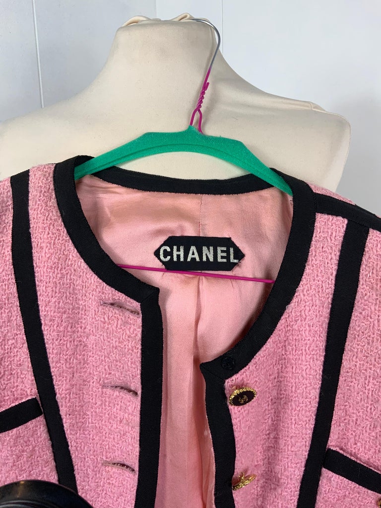 Chanel pink vintage iconic jacket at 1stDibs | pink chanel jacket, buy ...