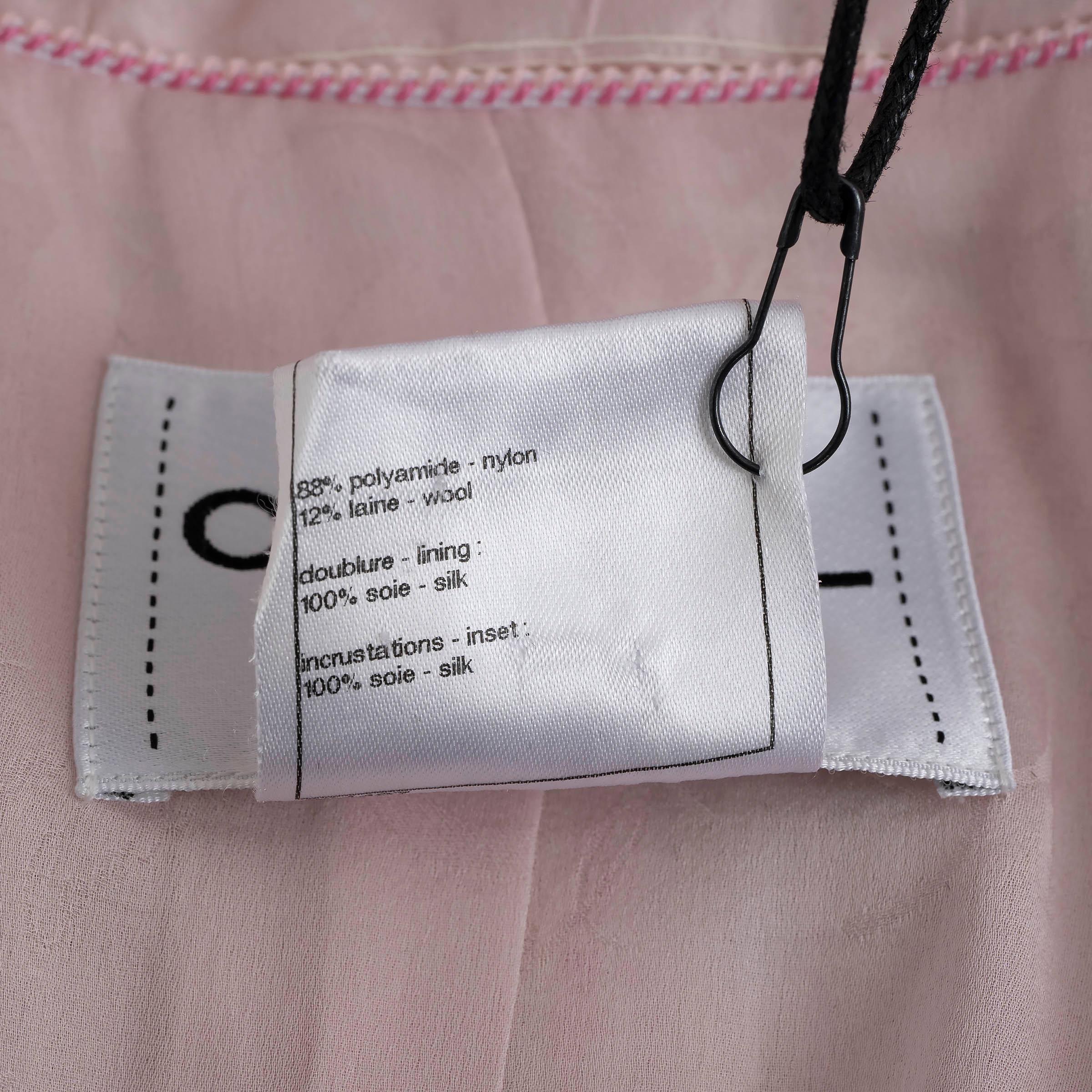 CHANEL pink & white 2013 13C VERSAILLES FRINGE TRIM TWEED Jacket 38 S For Sale 3