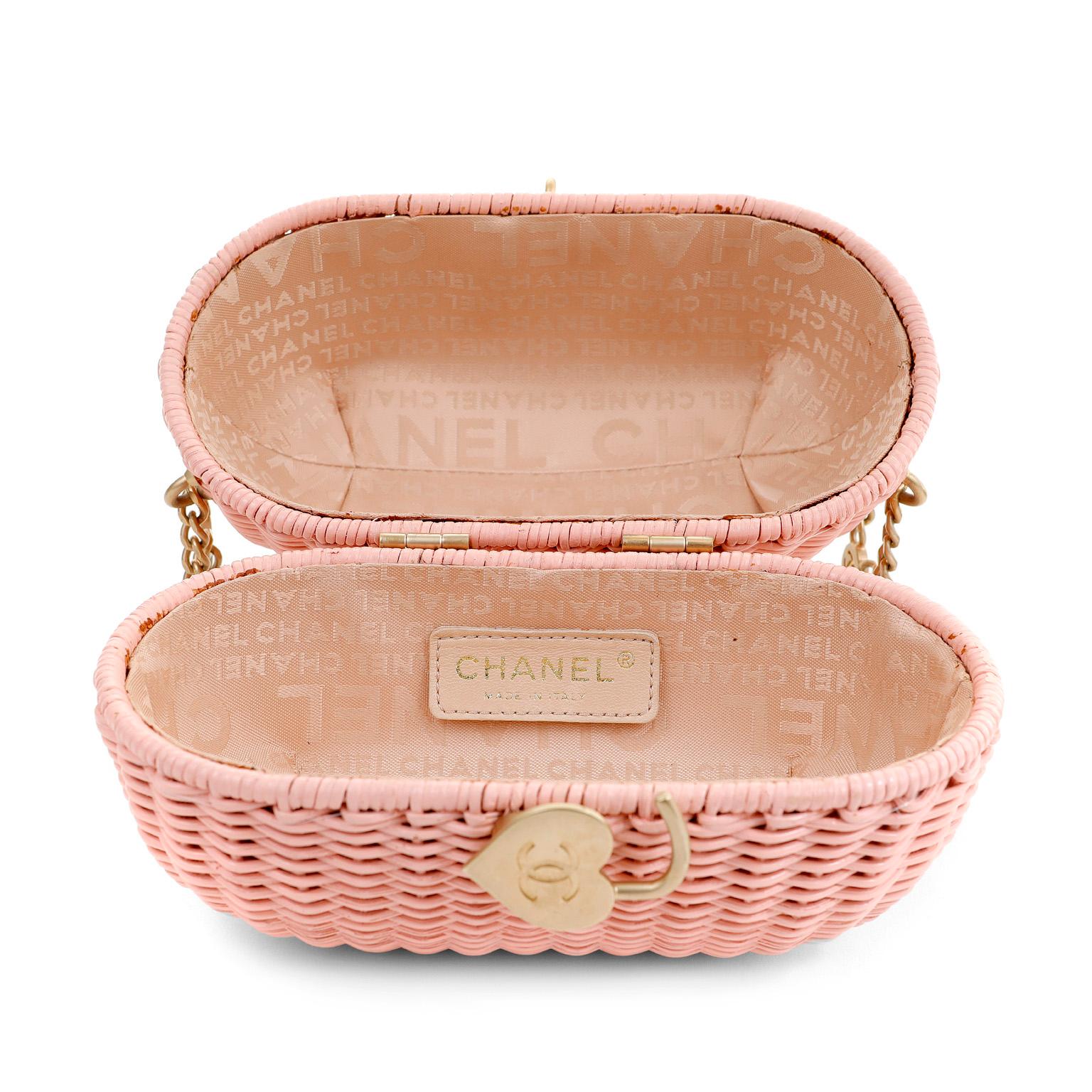 Chanel Pink Wicker Love Basket Bag In Excellent Condition In Palm Beach, FL