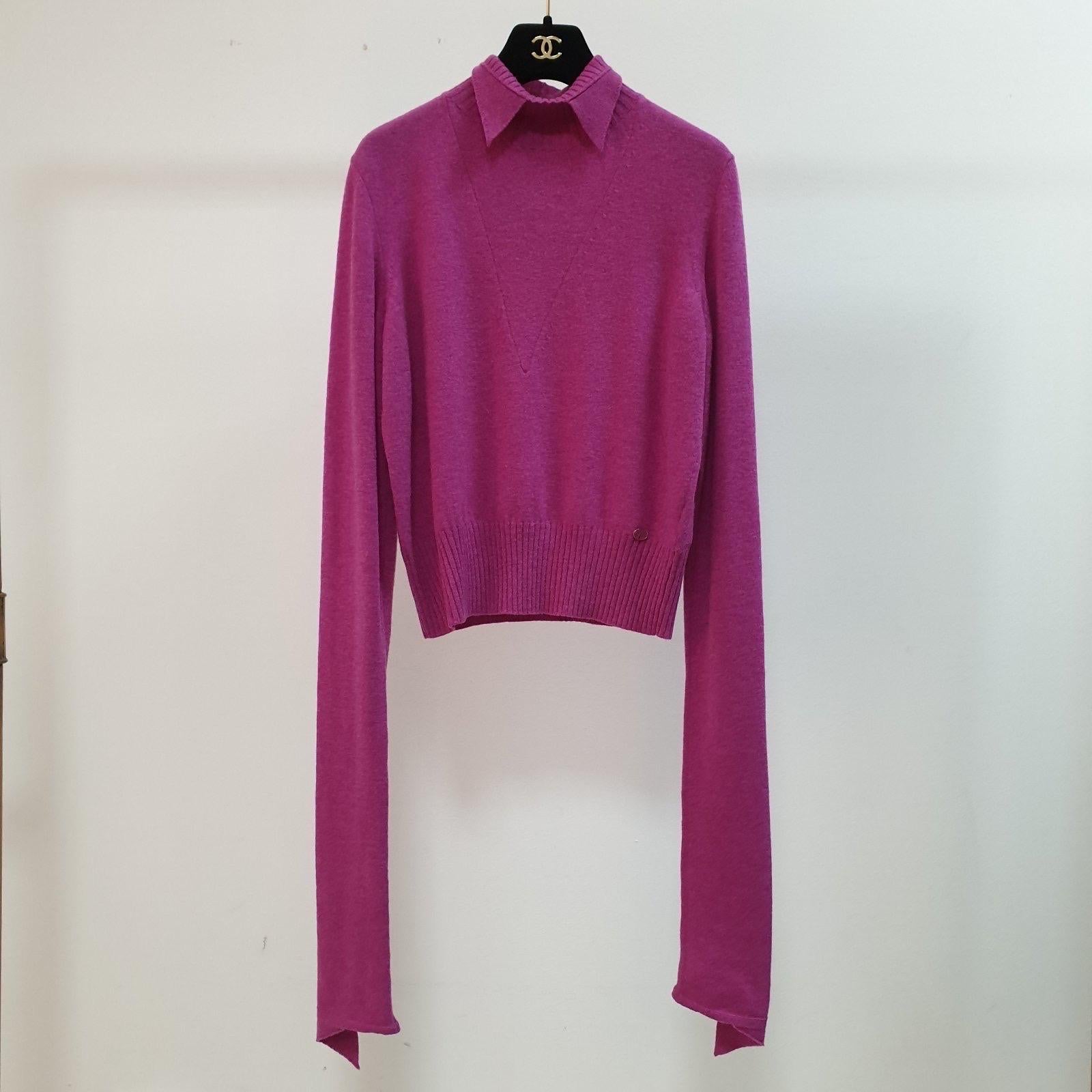 Chanel Pink Wool Pointed Up Collar Long Sleeves Sweater For Sale 3