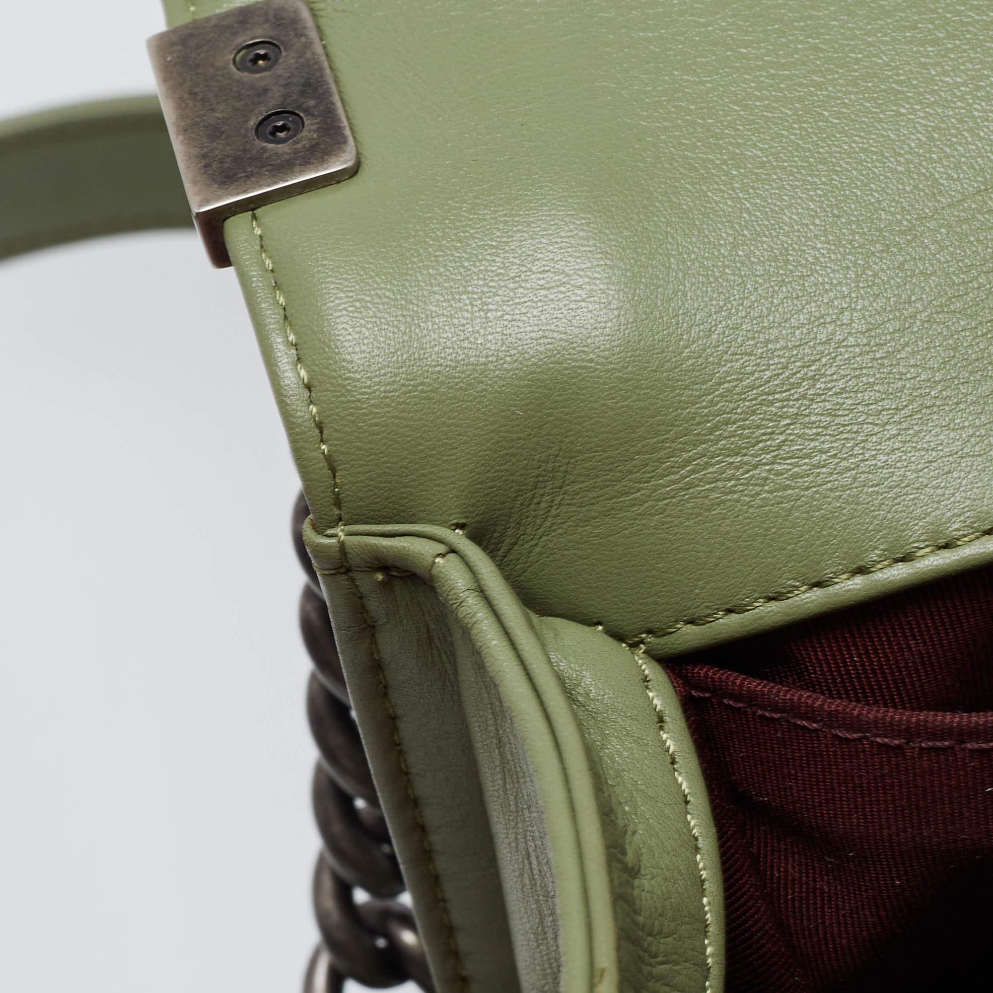 Chanel Pistachio Green Chevron Leather Medium Boy Flap Bag 3