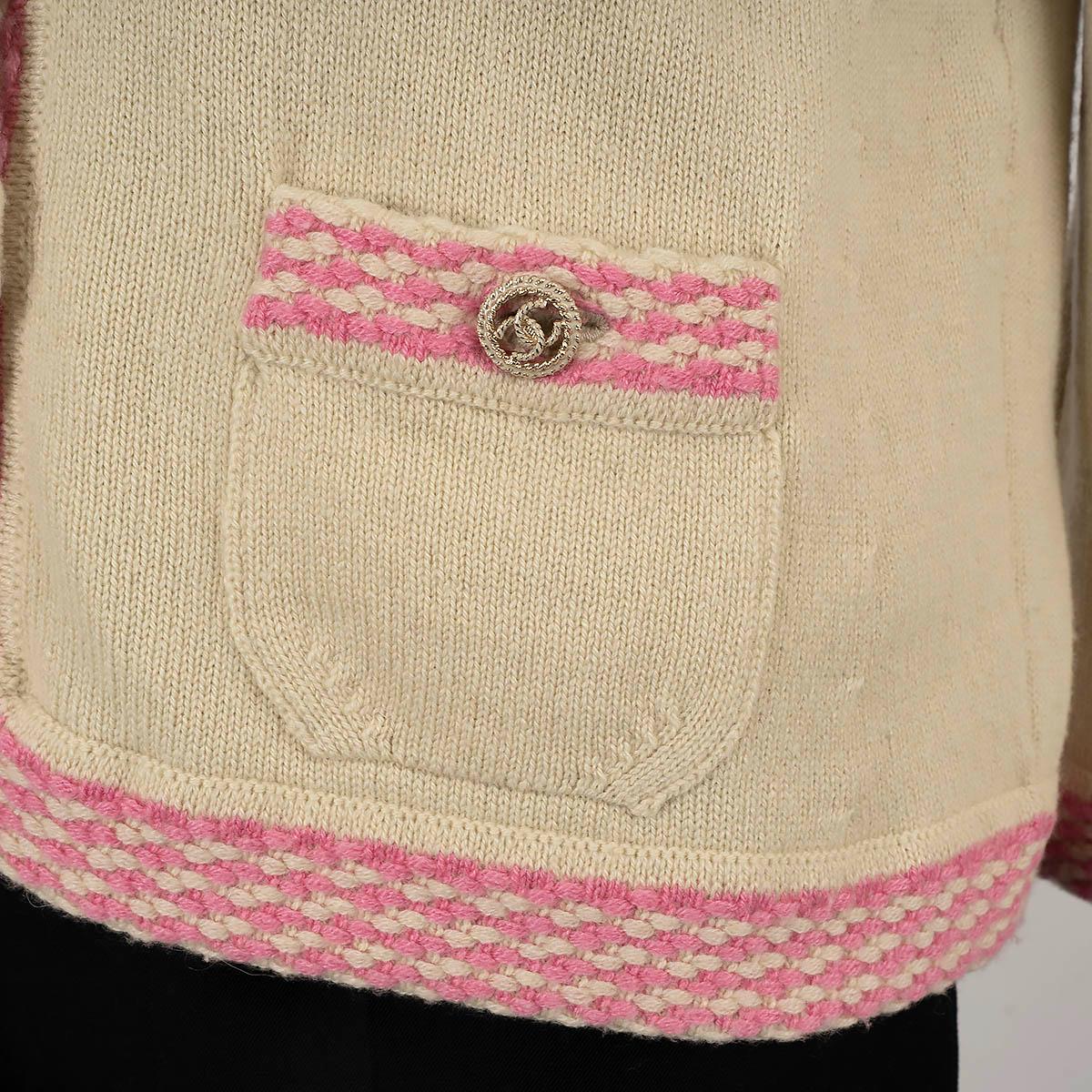 CHANEL pistachios & pink cashmere 2011 11P CONTRAST TRIM Cardigan Sweater 36 XS For Sale 3