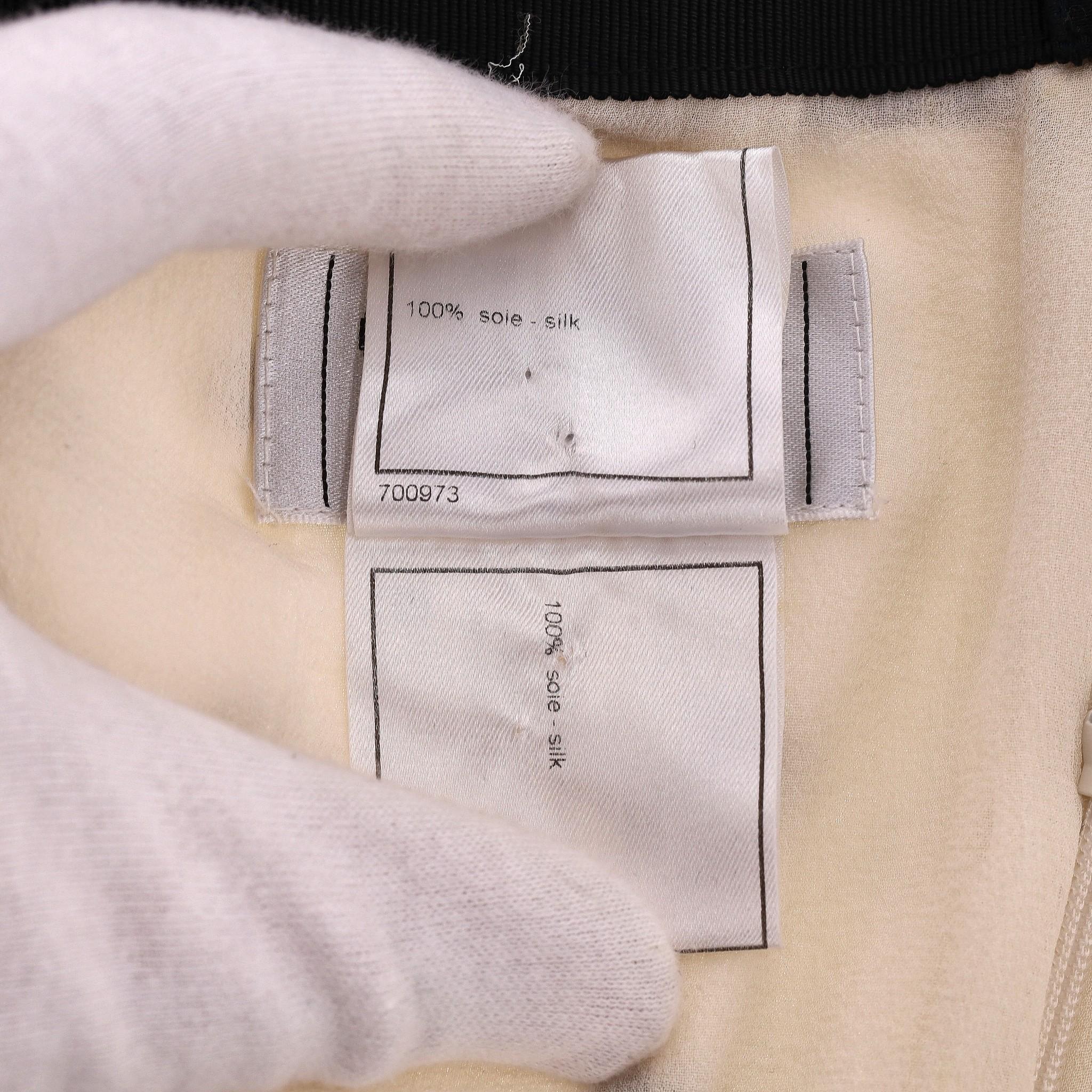 Chanel Pleated Silk Skirt With Lace Trim 2