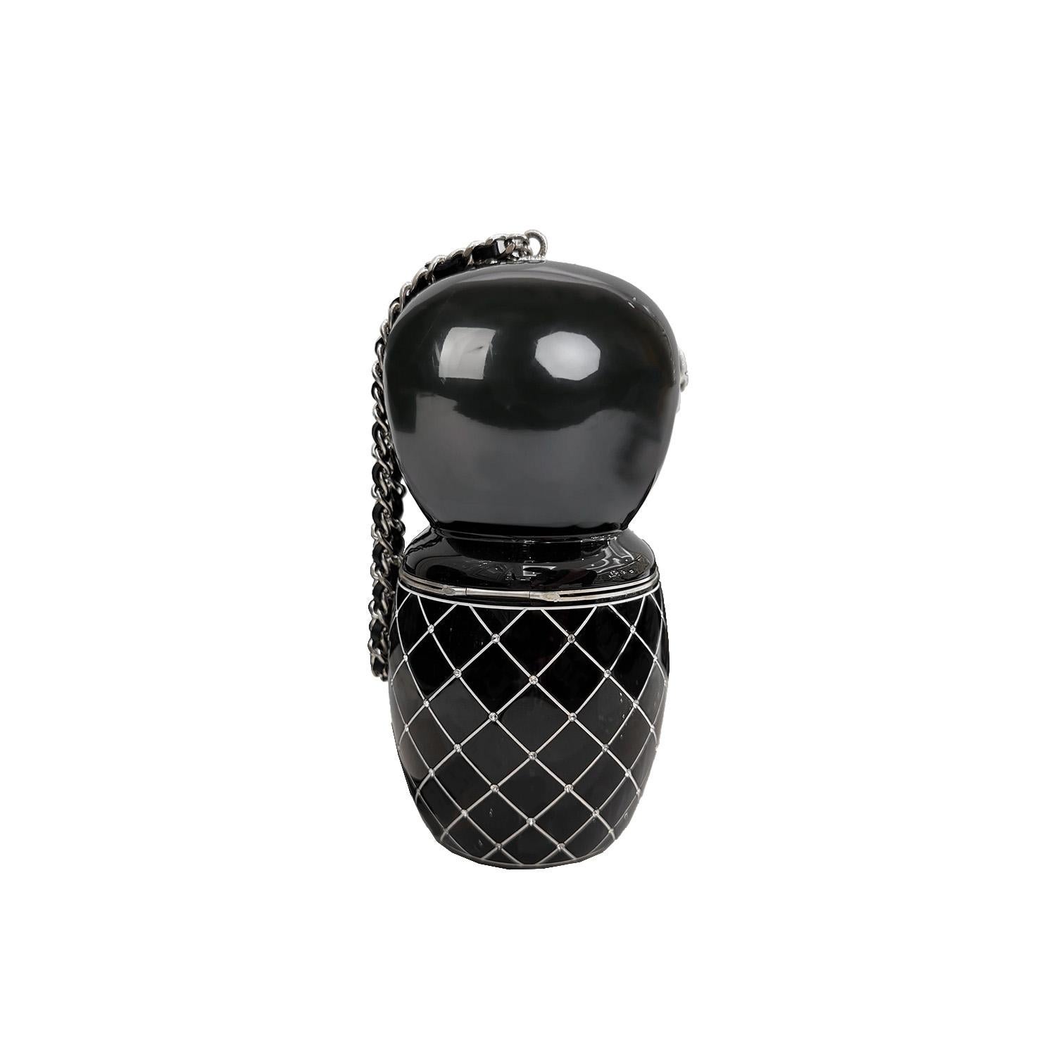 Chanel Plexiglás y Esmalte París-Shanghai China Doll Minaudière Herrajes dorados 5