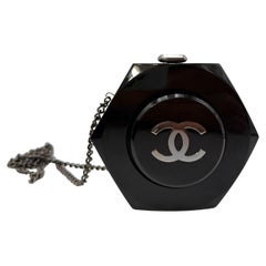 Chanel - Sac Minaudière octogonale en plexiglas - Collection 18A