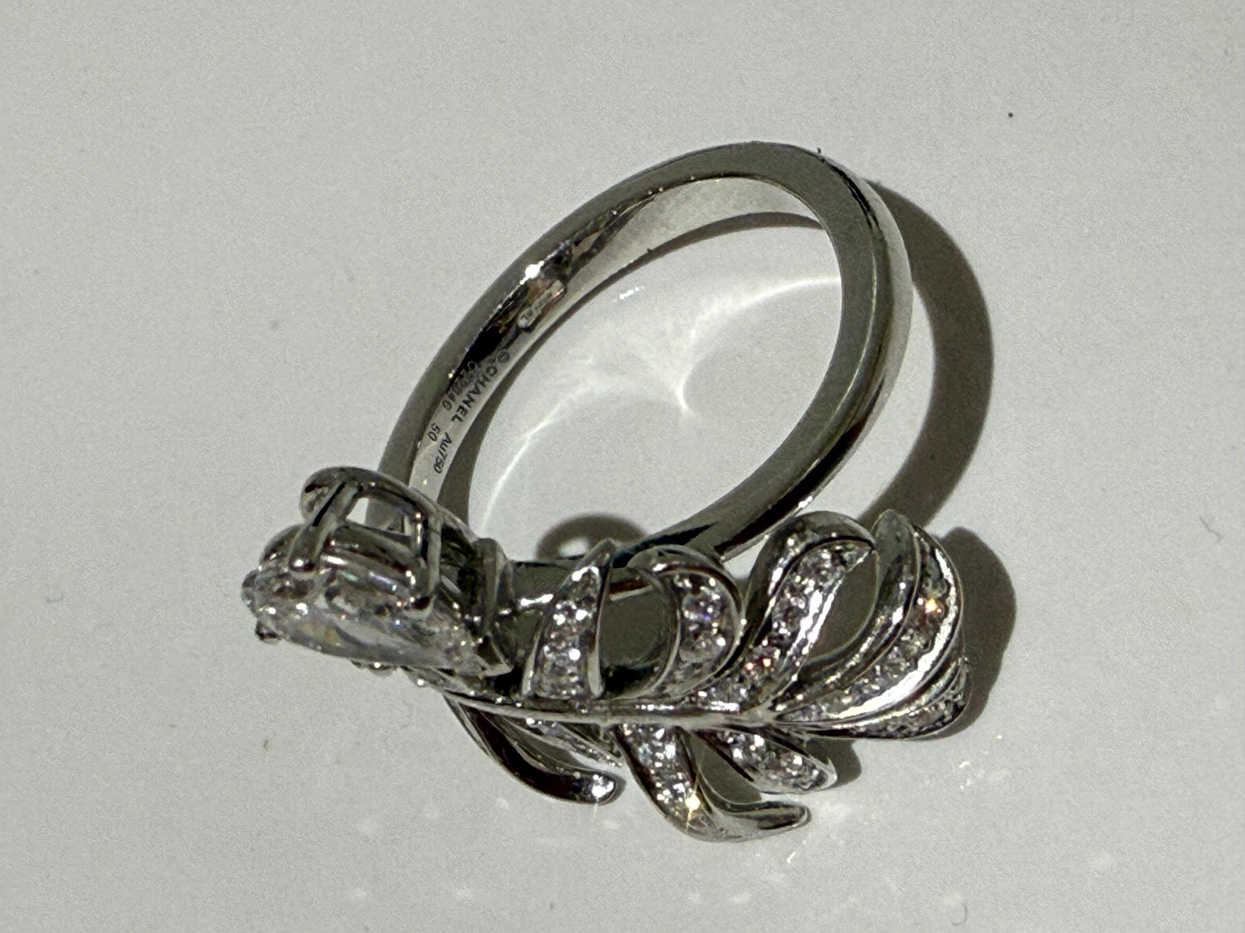 Chanel Plume De Chanel diamond Ring 0.5 carat en Excelente estado para la venta en London, England