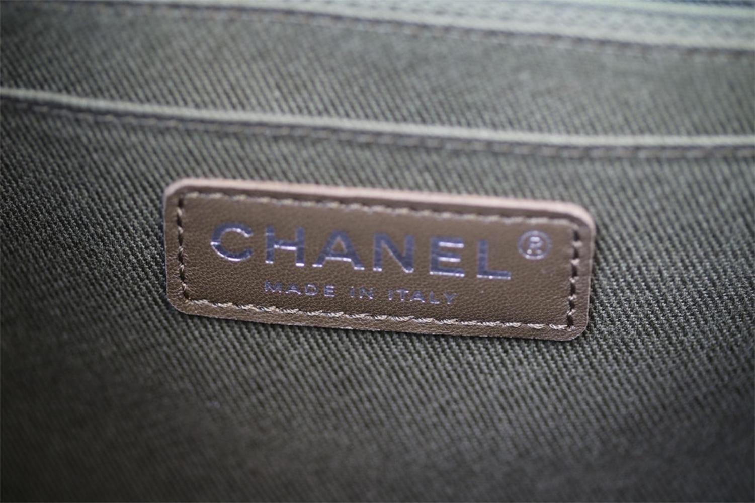 Chanel Pocket Backpack Bag in Woven Tweed and Canvas  3
