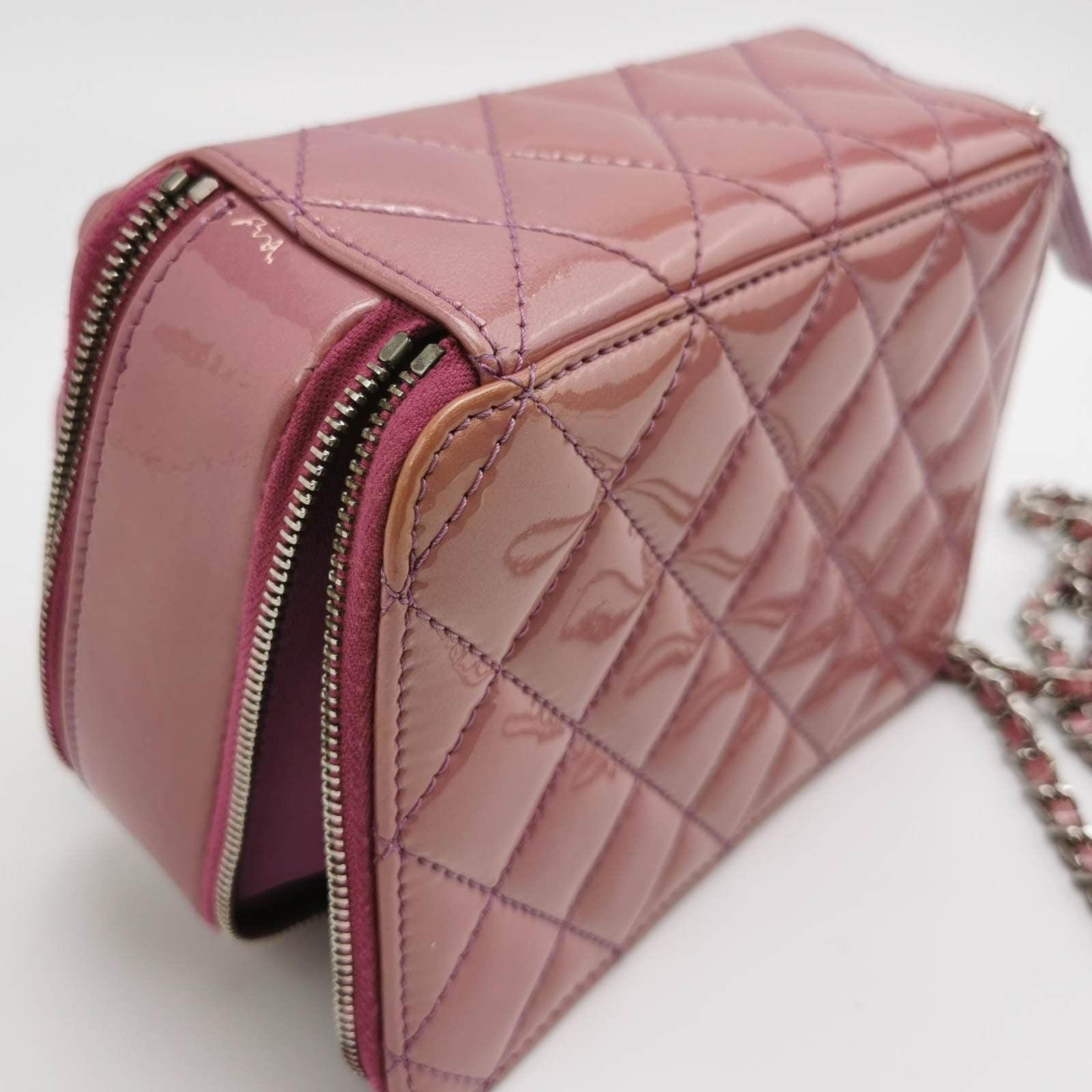 Chanel Tasche Box Kameratasche 2014-2015 Kleine rosa Lavendar Lackleder im Angebot 8