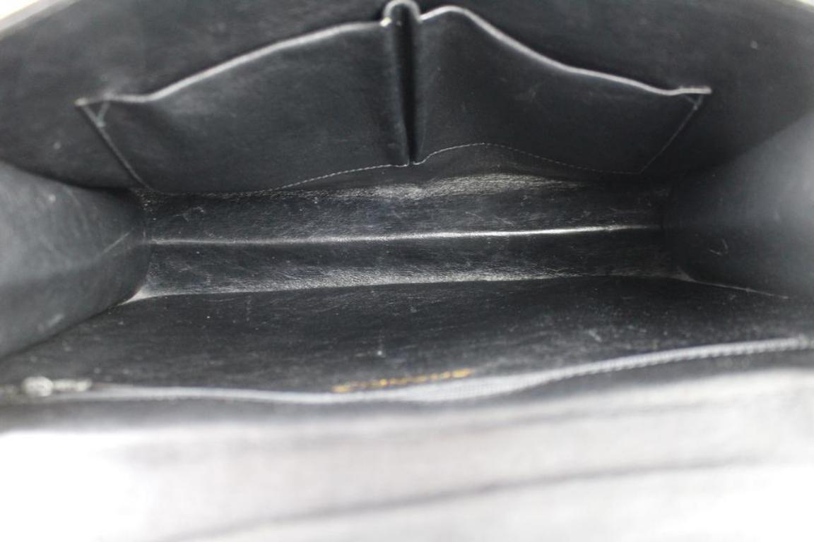 Chanel Pointed Chevron Flap 222330 Black Patent Leather Shoulder Bag For Sale 3