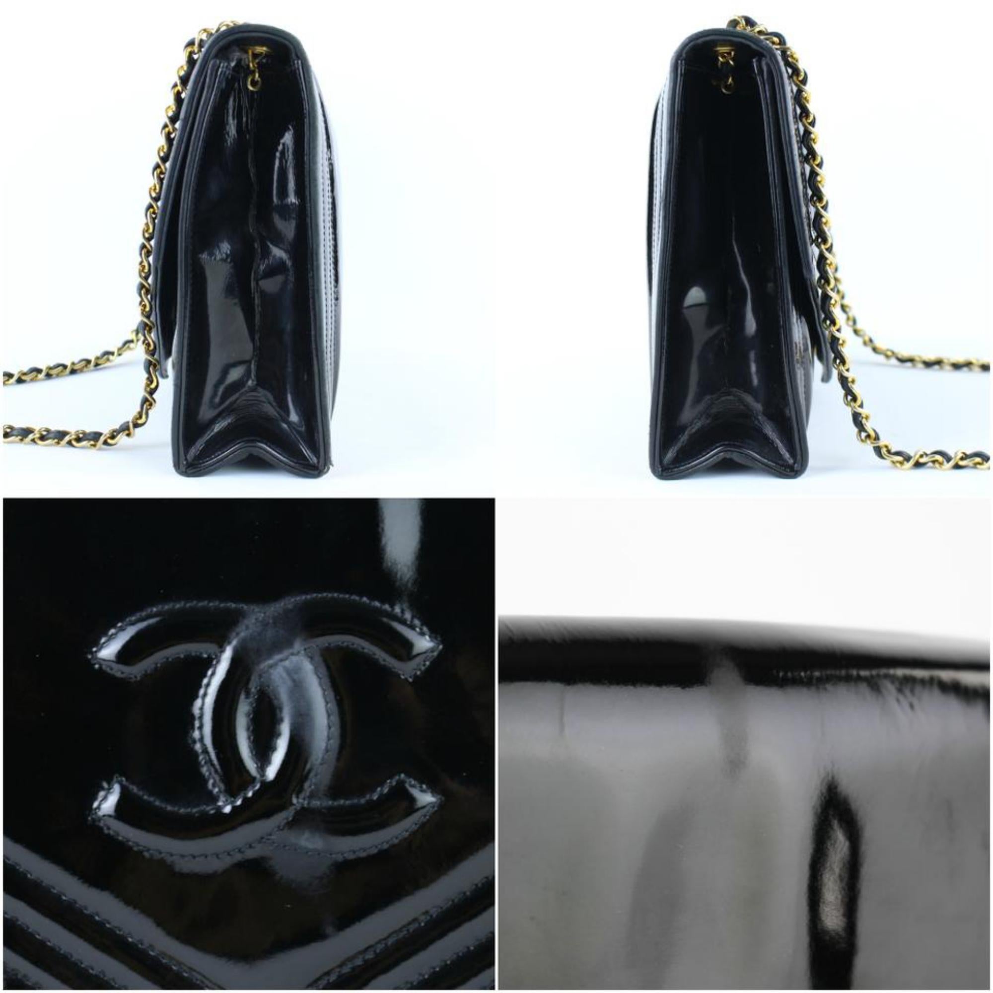 Chanel Pointed Chevron Flap 222330 Black Patent Leather Shoulder Bag For Sale 4