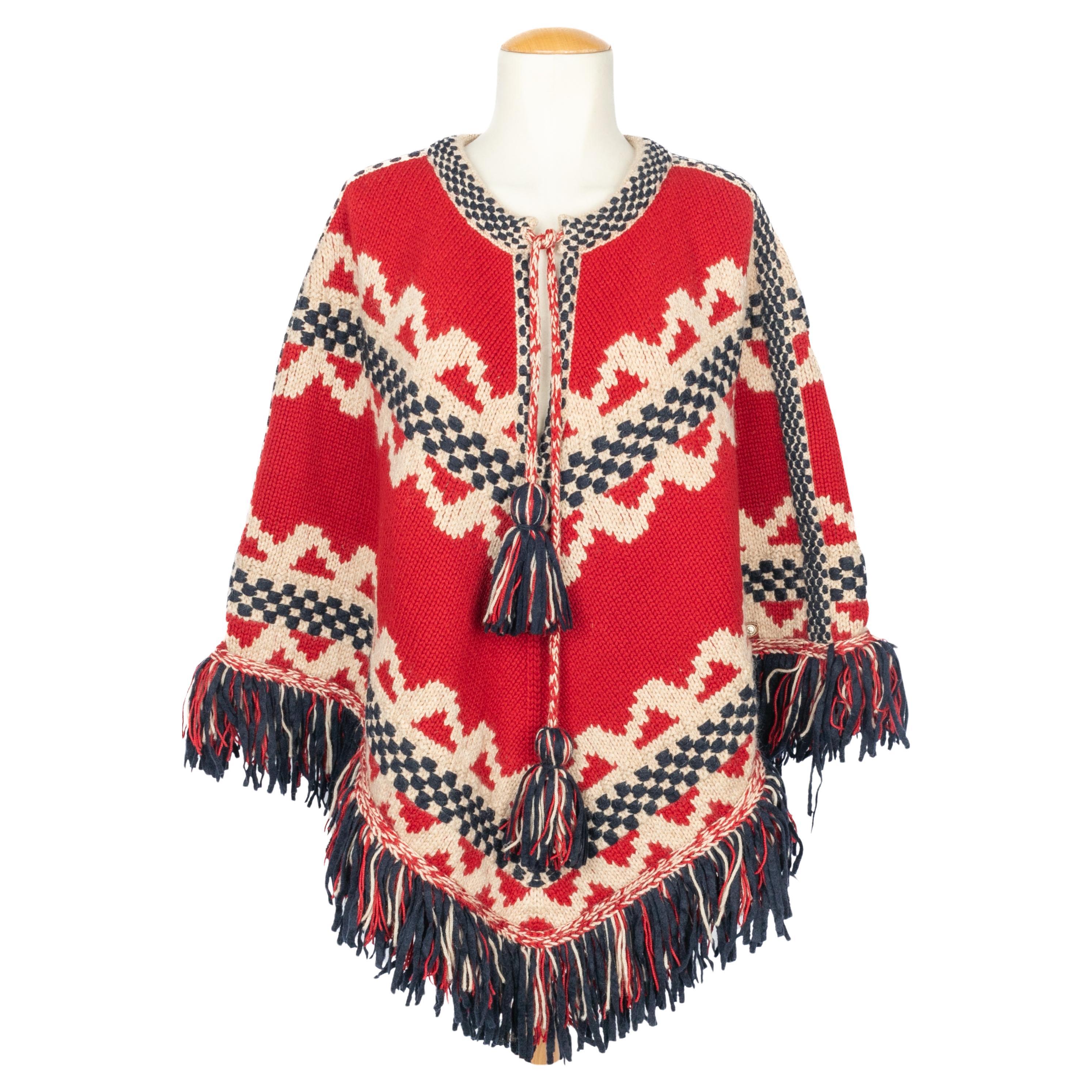 Chanel poncho pre-fall 2014