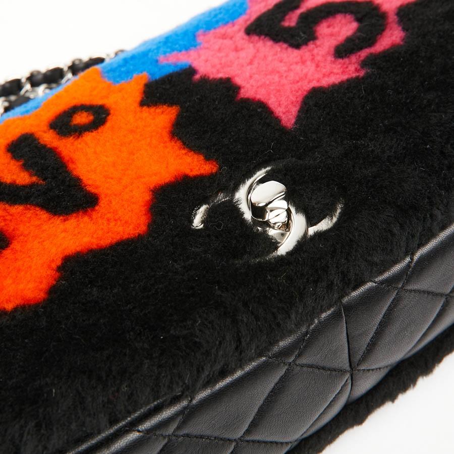 CHANEL Pop Art N°5 Bag in Graffiti Leather and Shearling Fabric 2