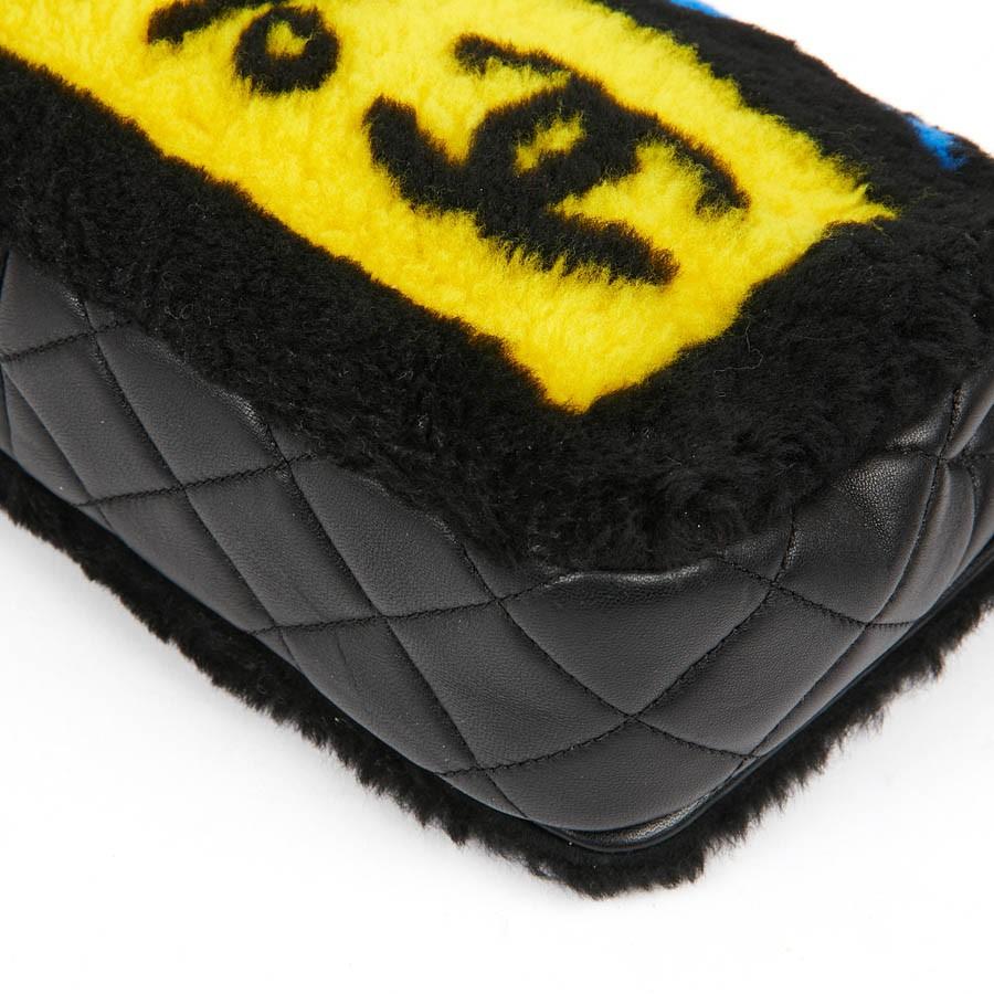 CHANEL Pop Art N°5 Bag in Graffiti Leather and Shearling Fabric 3