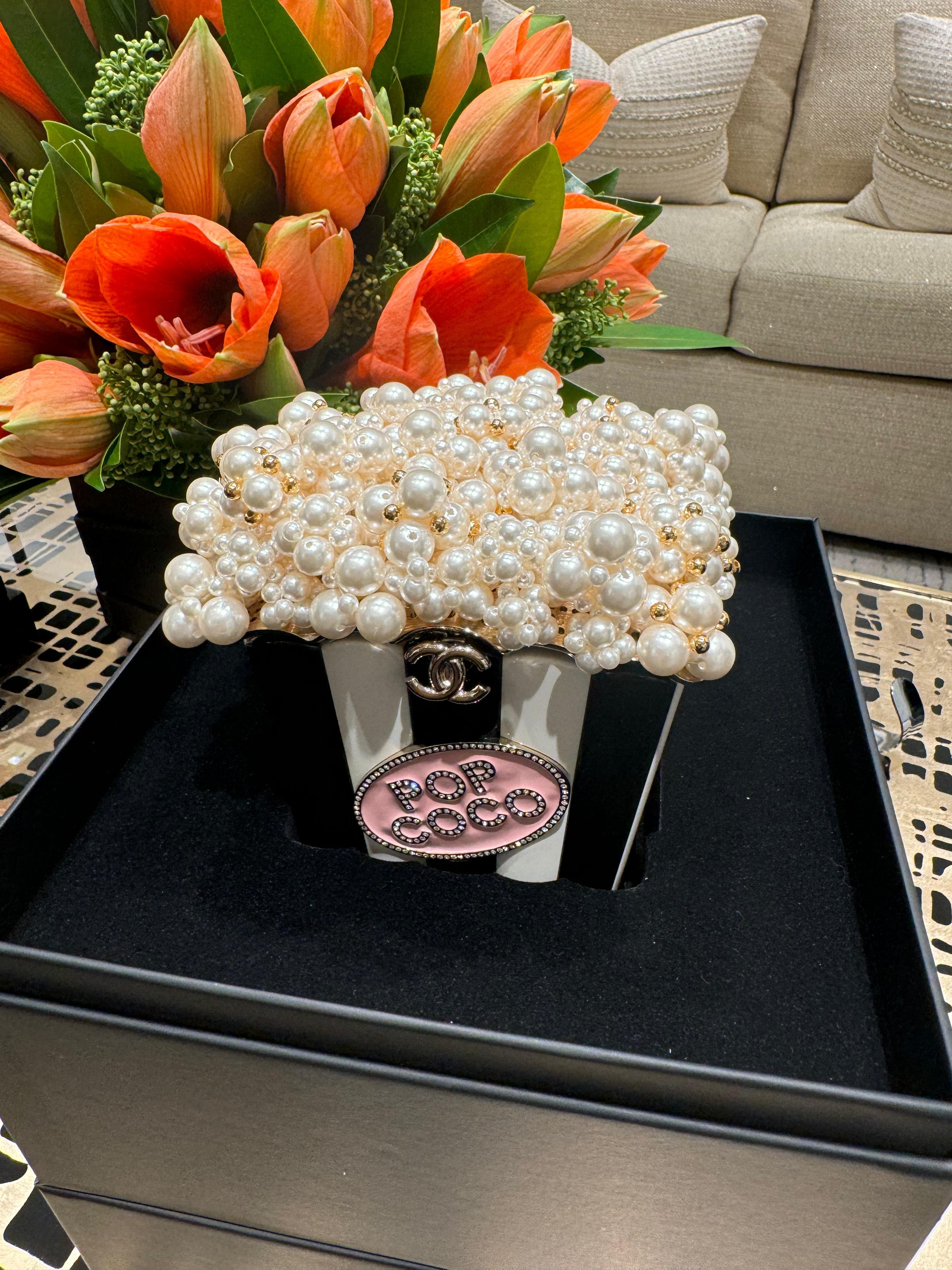 Chanel Popcorn Minaudiere Tasche Brandneu, limitierte Auflage für Damen oder Herren