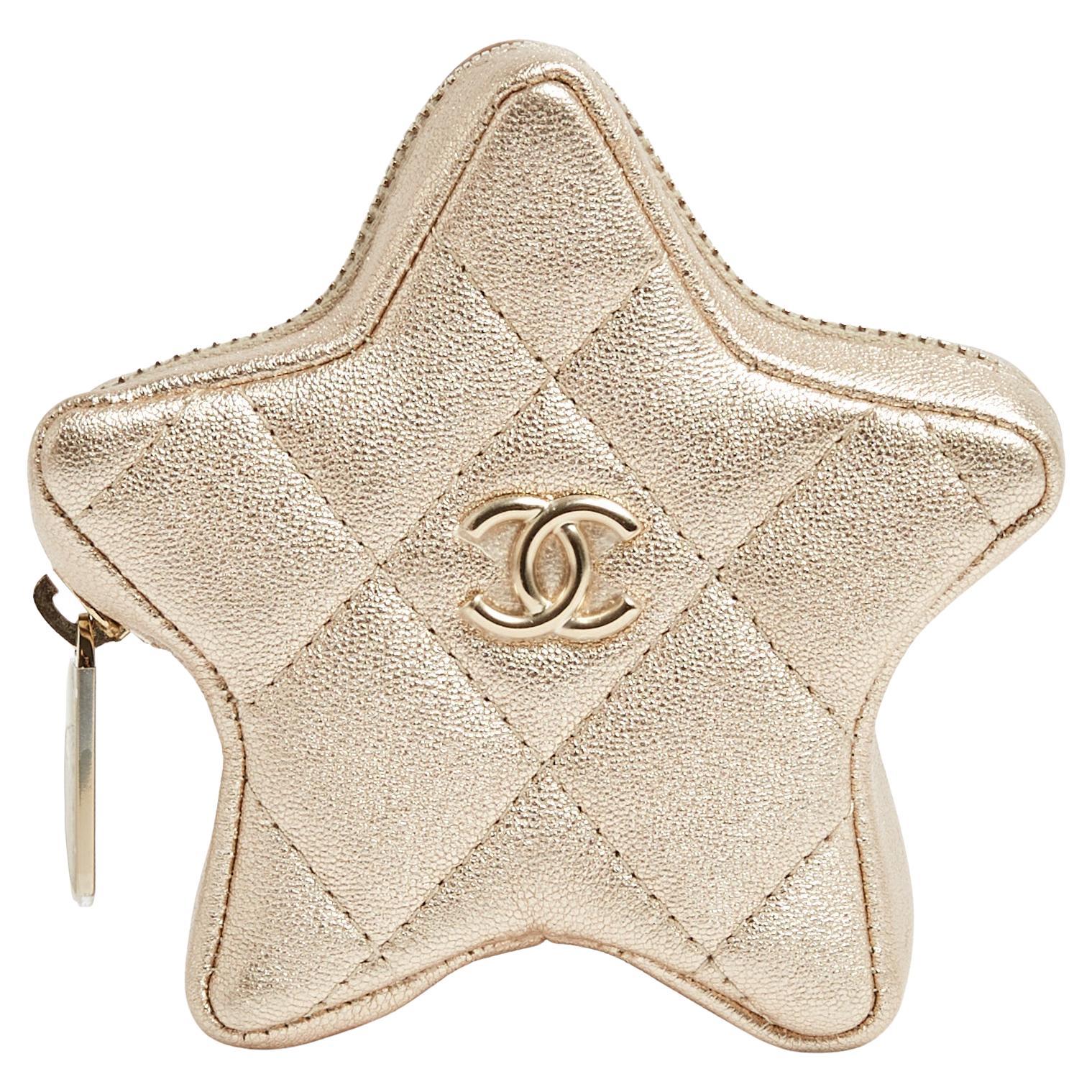 Chanel Porte Monnaie CC Quilted Golden Leather Star Purse with hook New In Box