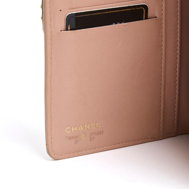 Chanel Portefeuille Boy Pink Patent Leather Wallet in box For Sale