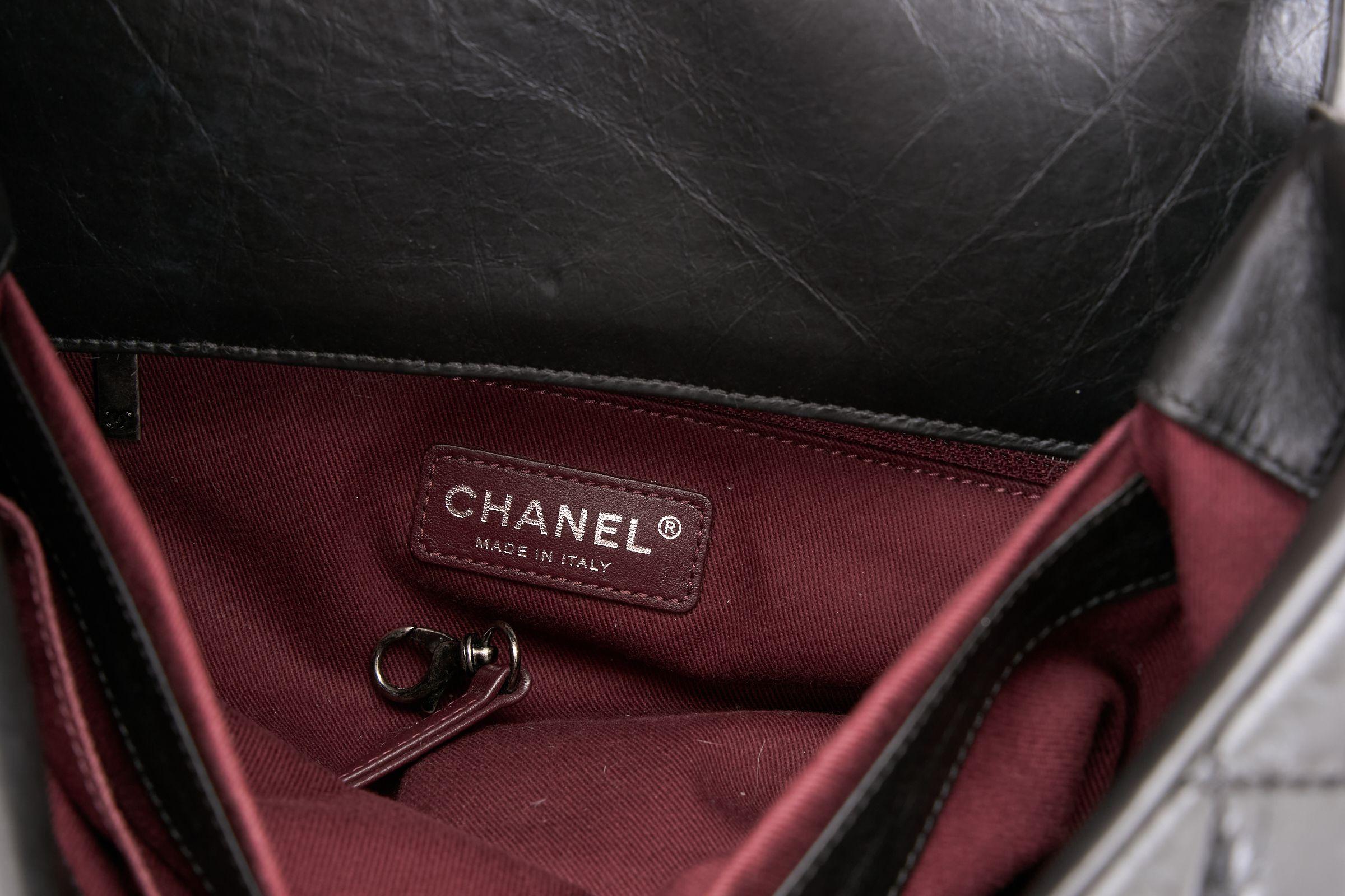 Chanel Portobello Quilted Calfskin/Tweed For Sale 2