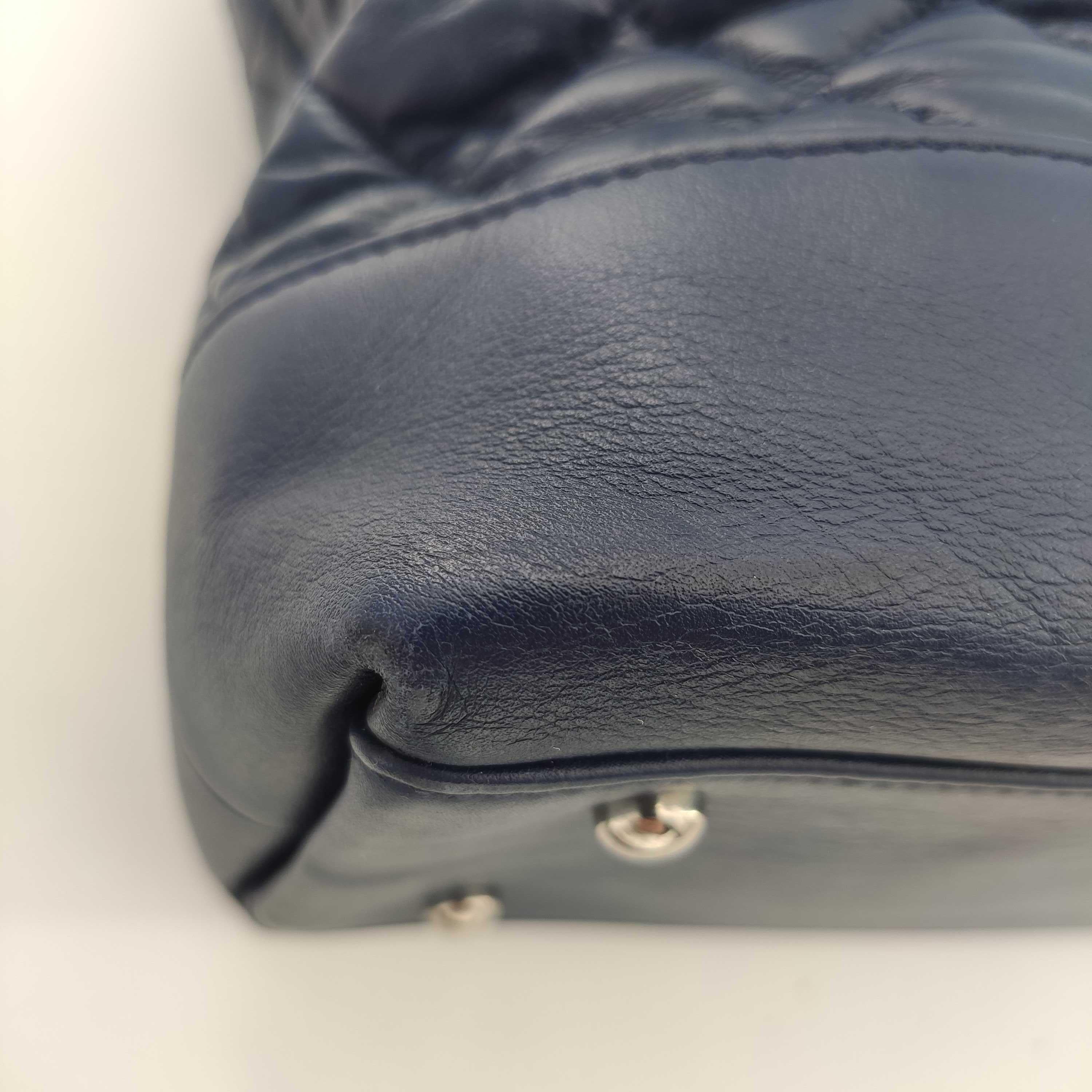 CHANEL Portobello Shoulder bag in Blue Leather 5