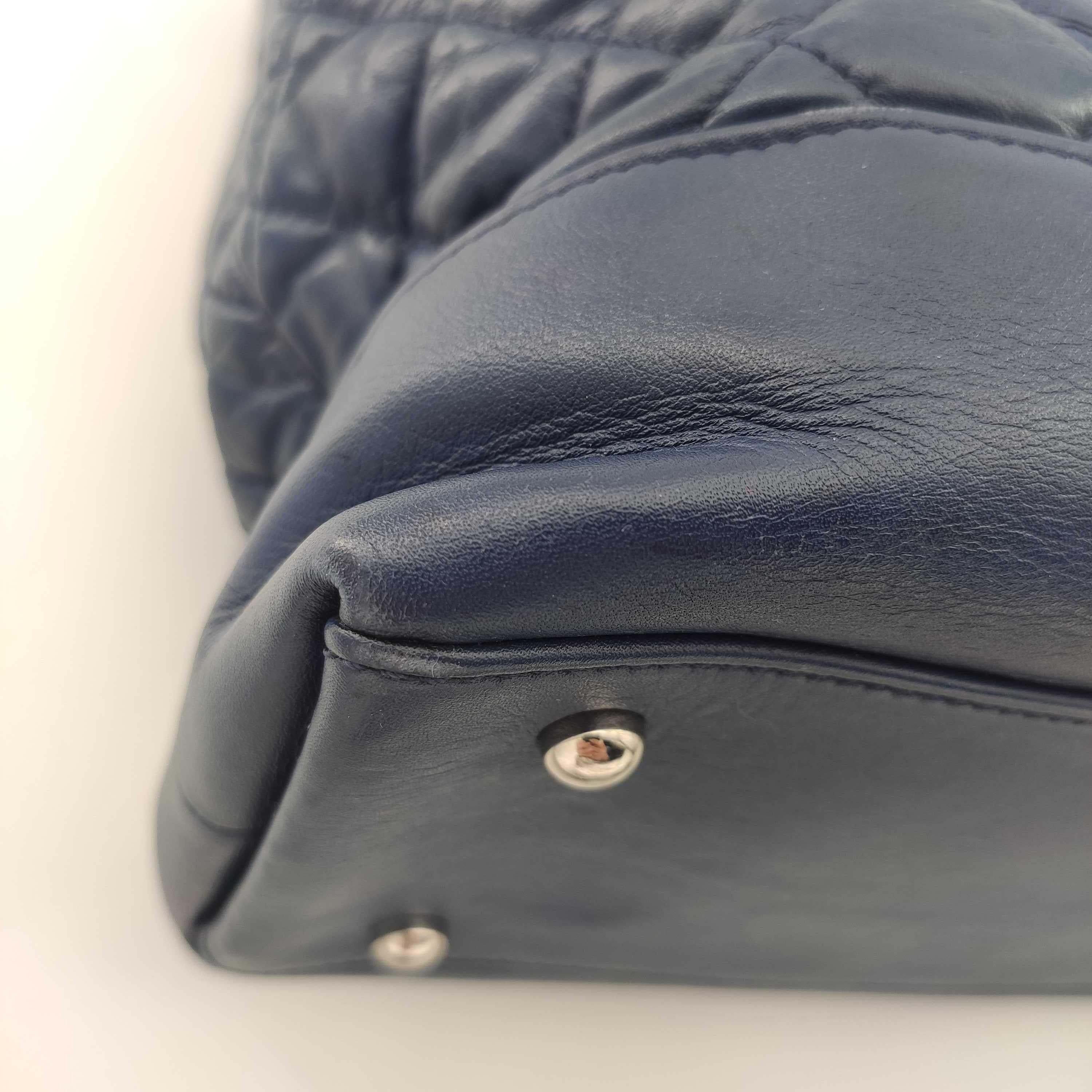CHANEL Portobello Shoulder bag in Blue Leather 7