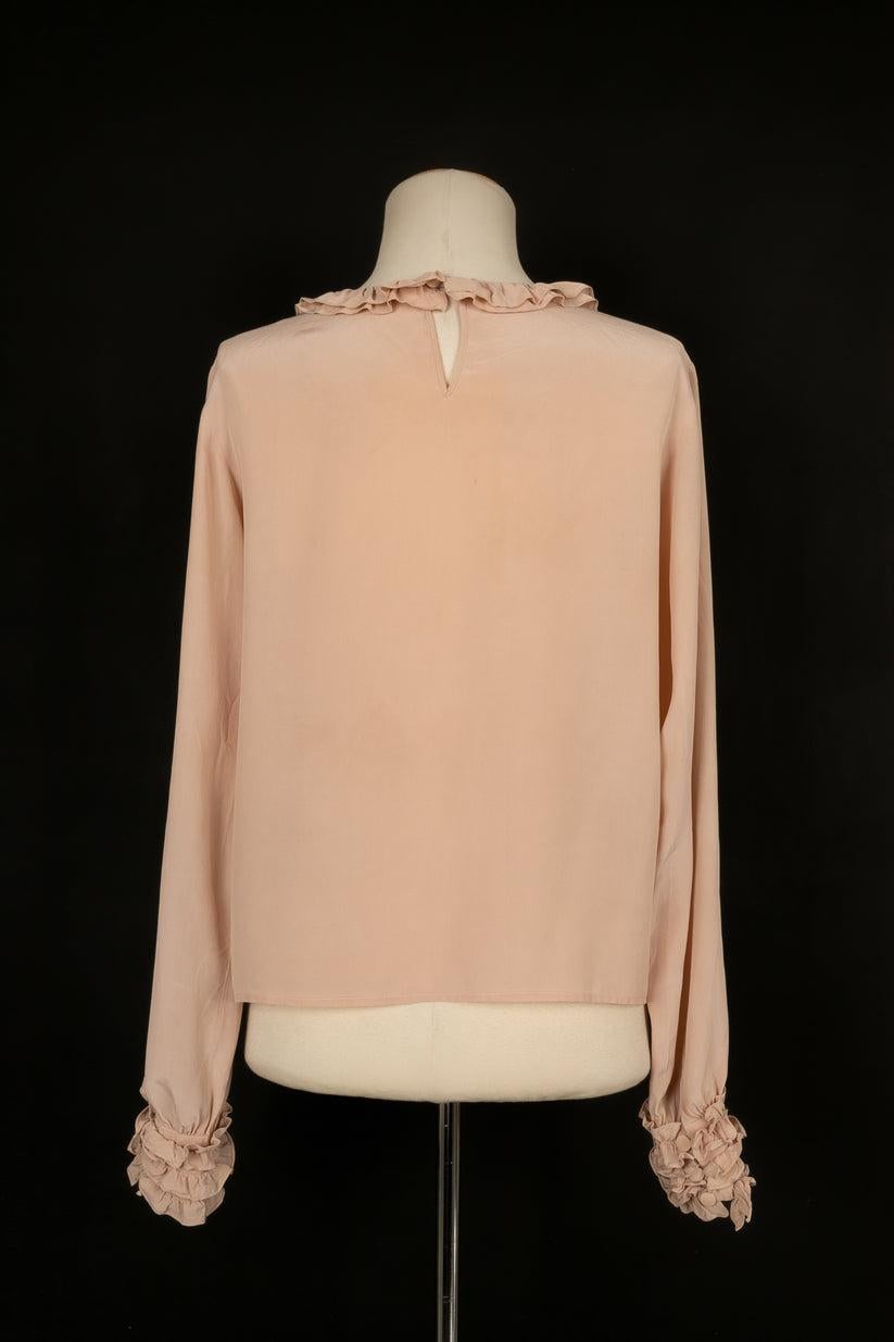 Chanel blouse en soie rose poudre Bon état - En vente à SAINT-OUEN-SUR-SEINE, FR
