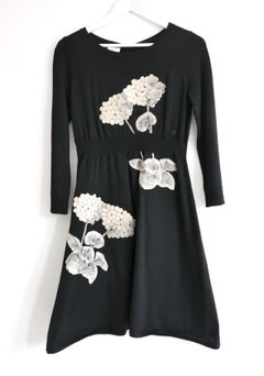 Chanel Pre-Fall 2007 Floral Applique Cashmere Dress Black