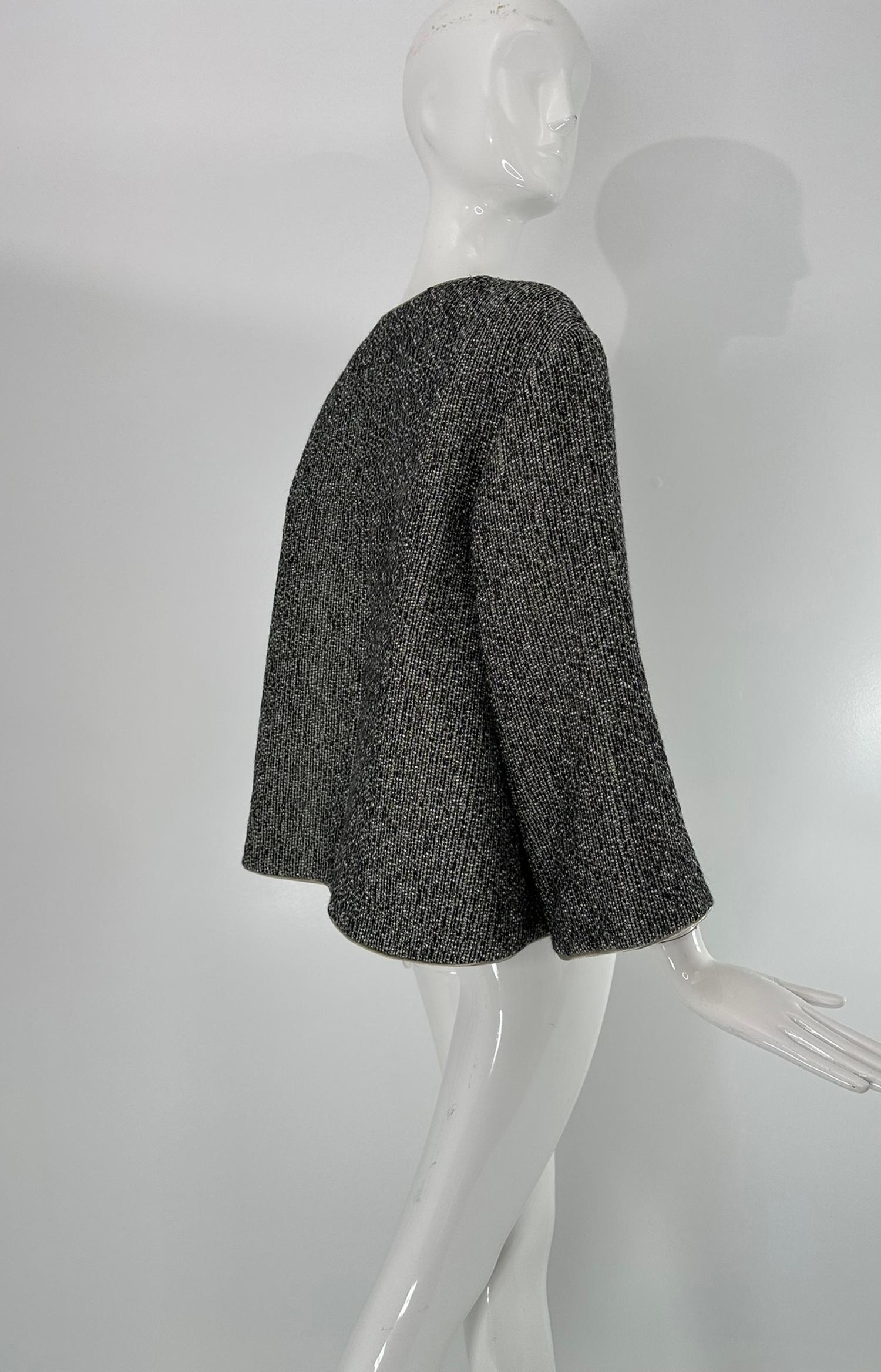 Chanel Pre-Fall 2012 Look 40 Paris-Bombay Argento Giacca Swing in Tweed Nero 42 in vendita 6