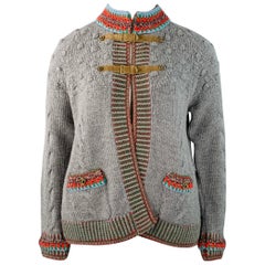 CHANEL Pre-Fall 2015 Size 12 Grey Multi Color Wool Cable Knit Bobble Leather Trim Jacket CHANEL Pre-Fall 2015 Size 12 Grey Multi Color Wool Cable Knit Bobble Leather Trim Jacket