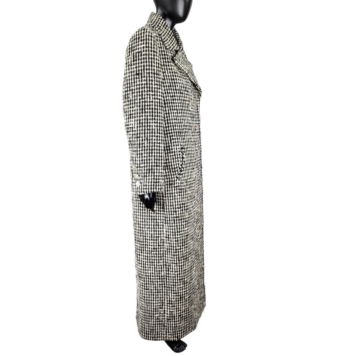 Women's CHANEL  pre fall 2016 long coat Paris-Rome