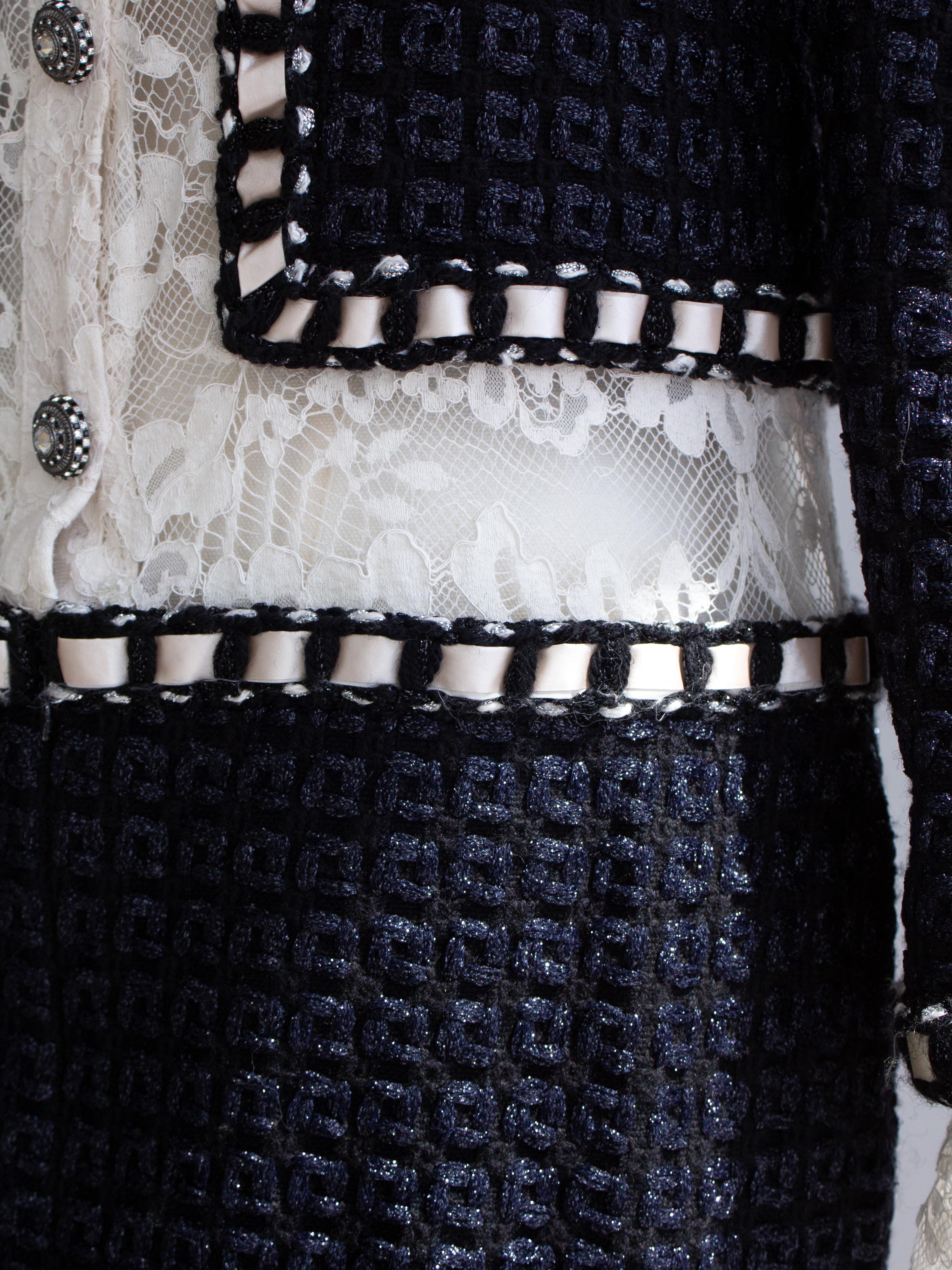 Chanel Pre-Fall 2016 Rome Navy Blue Tweed White Lace 16A Dress 8
