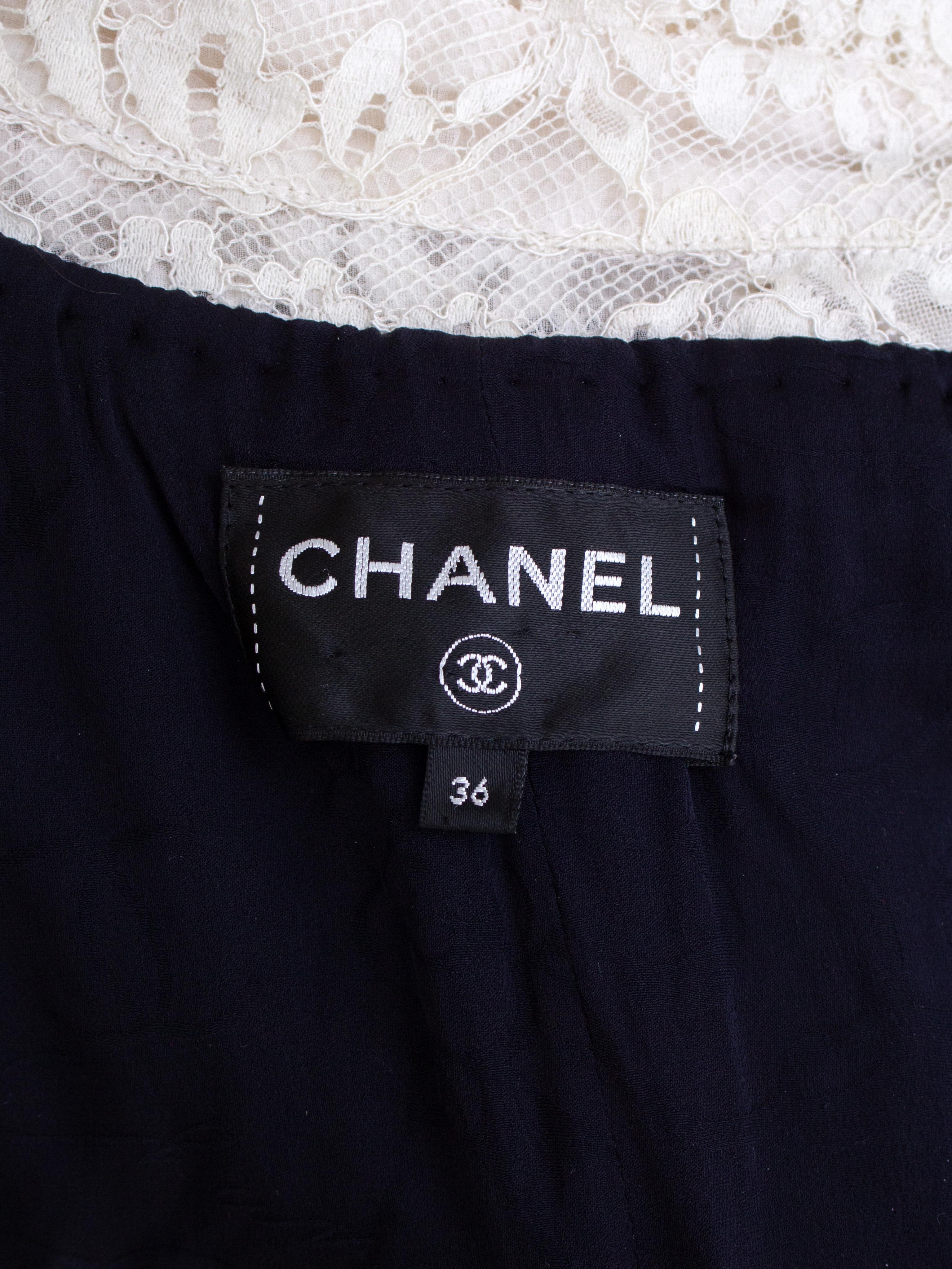 Chanel Pre-Fall 2016 Rome Navy Blue Tweed White Lace 16A Dress 10